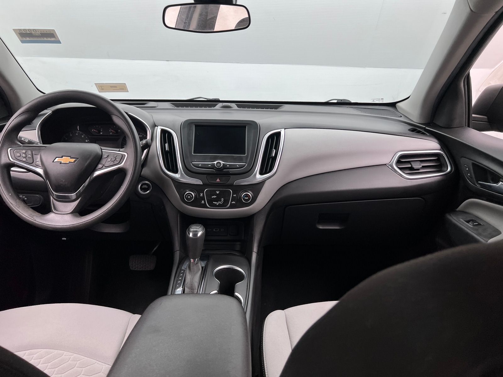 Thumbnail: 2020 Chevrolet Equinox - 3