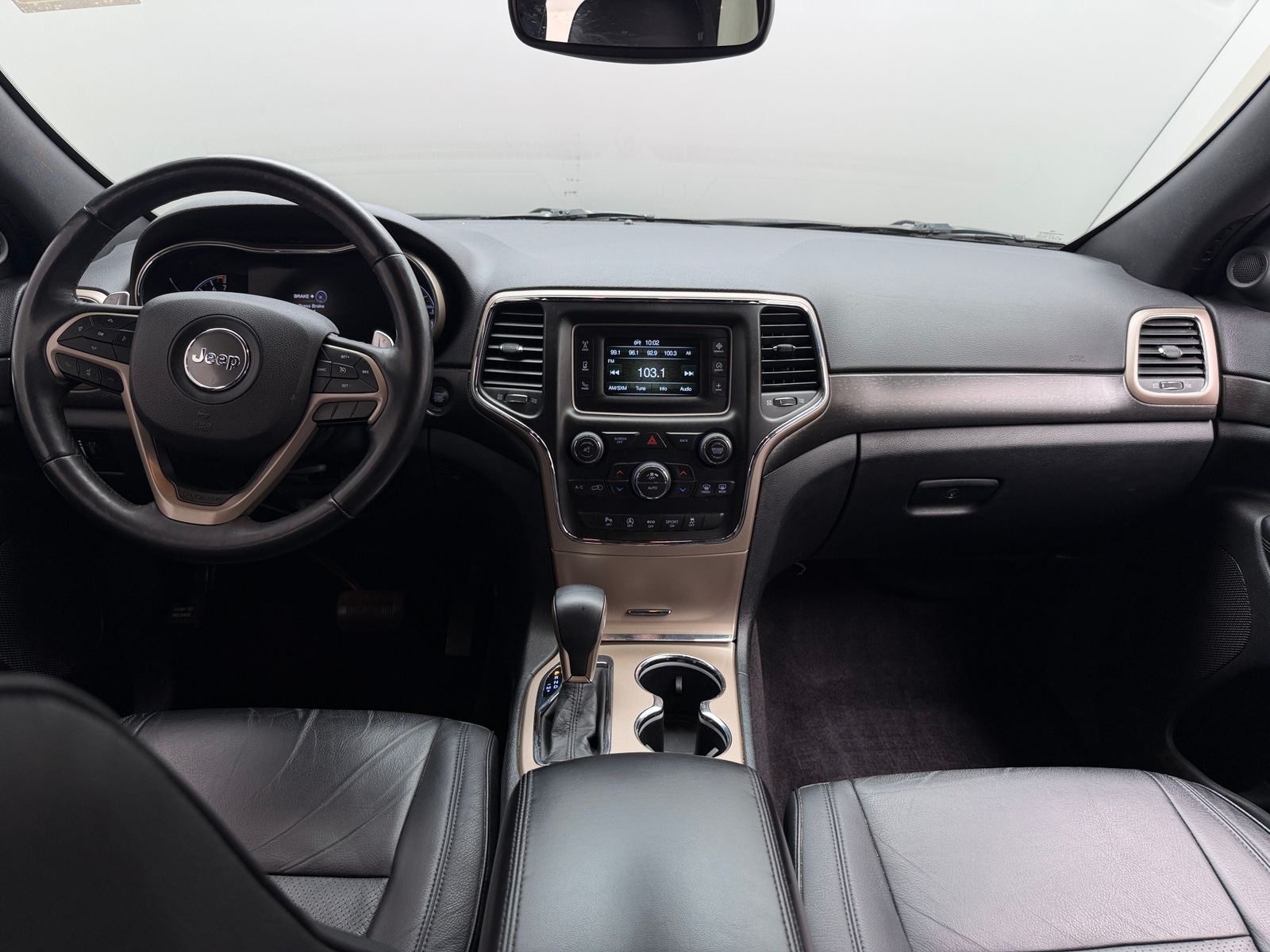 Thumbnail: 2017 Jeep Grand Cherokee - 3