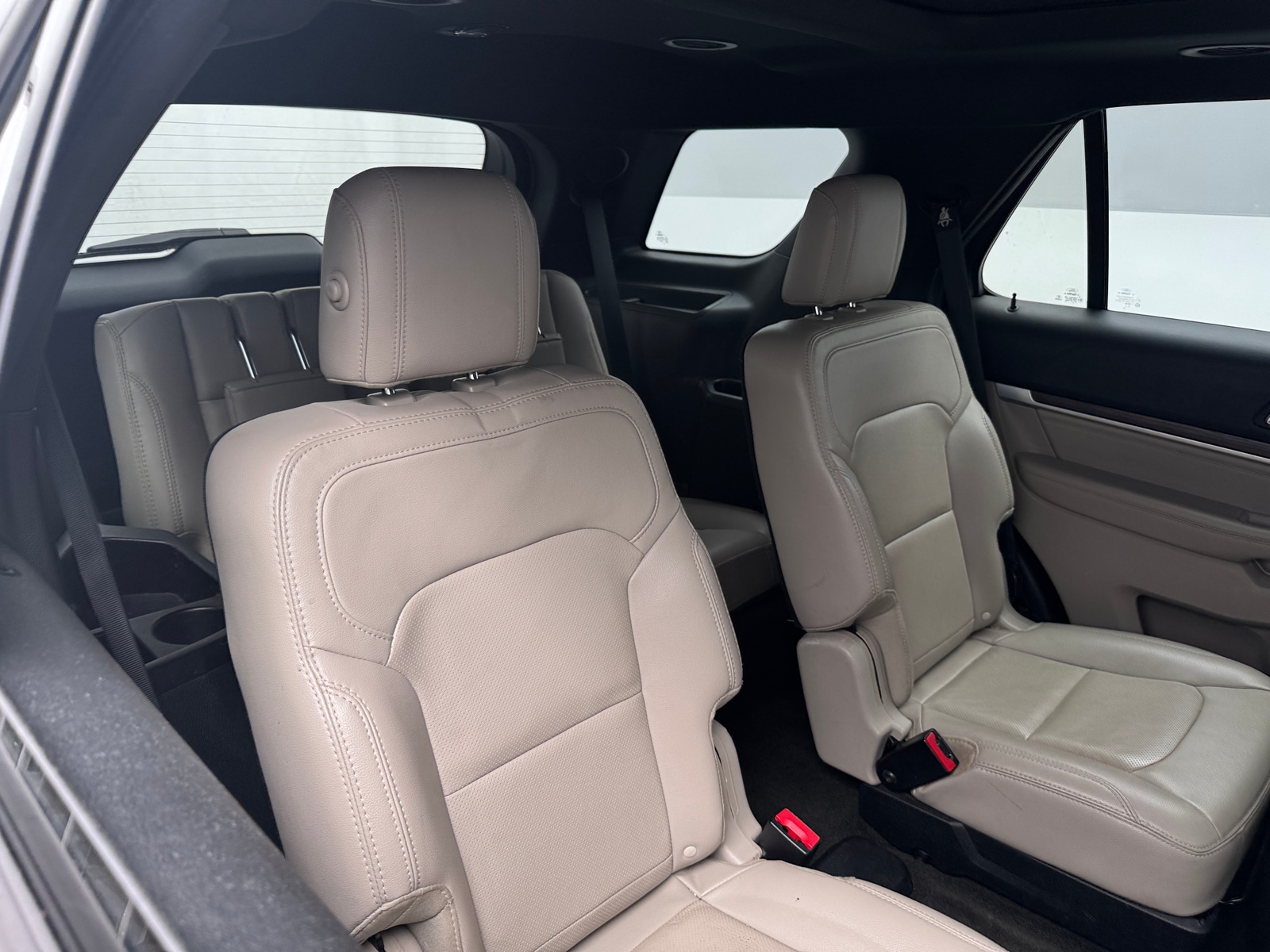 Thumbnail: 2018 Ford Explorer - 5