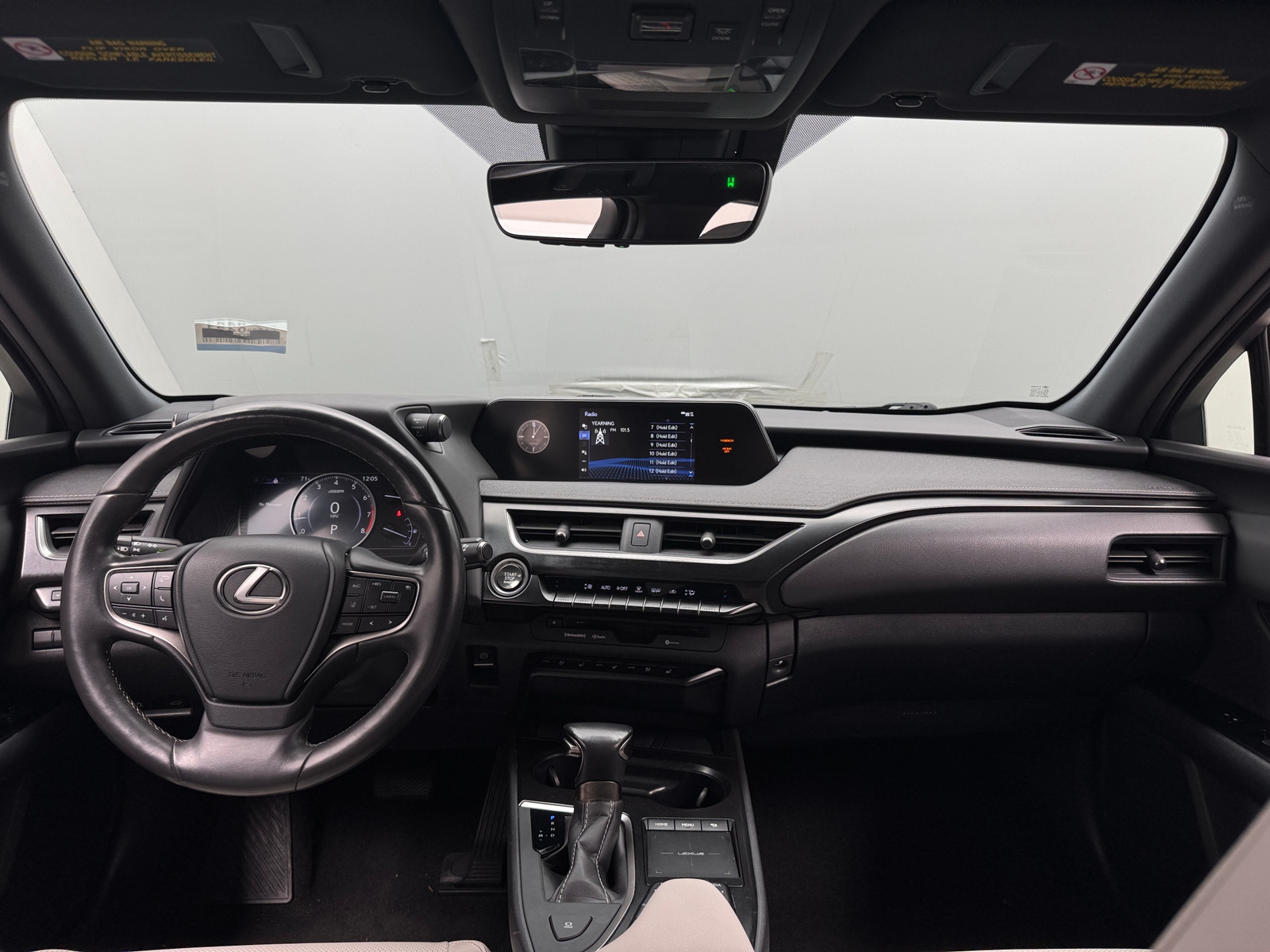 Thumbnail: 2021 Lexus UX - 2