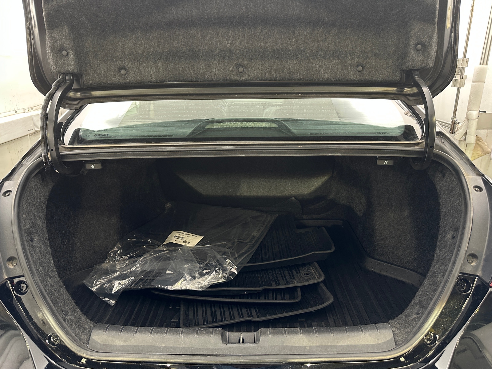 Thumbnail: 2019 Honda Insight - 6