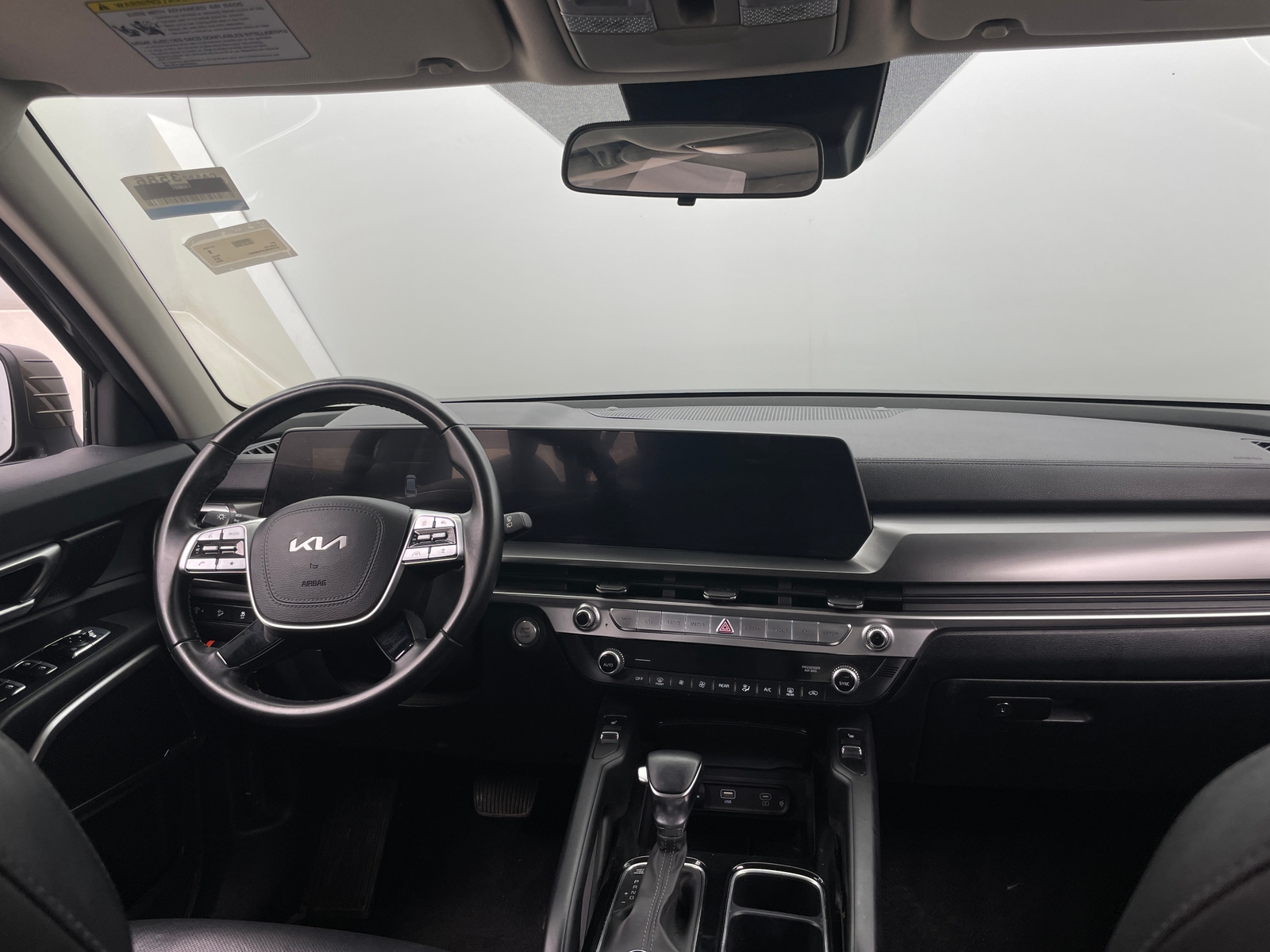 Thumbnail: 2023 Kia Telluride - 2