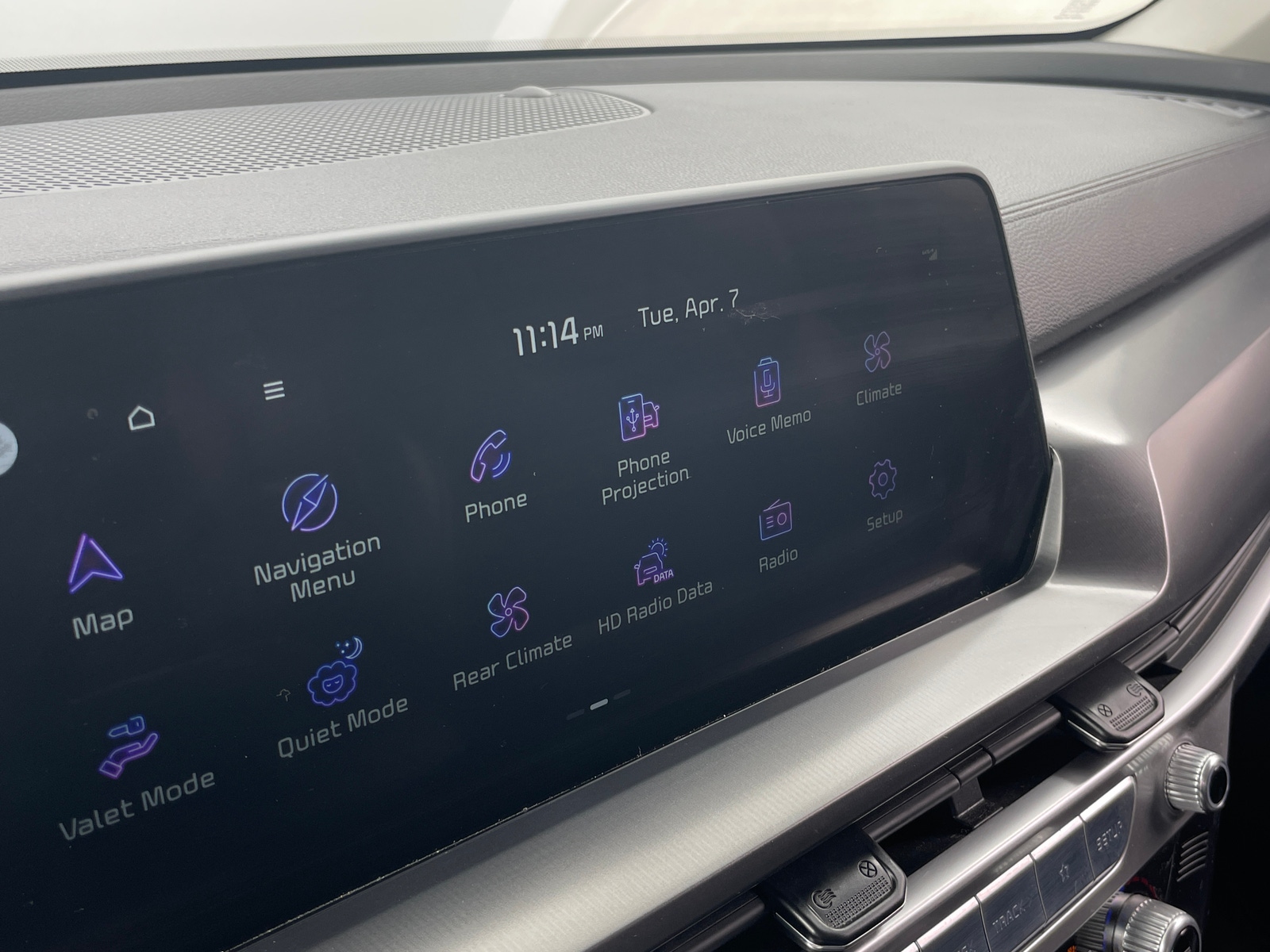 Thumbnail: 2023 Kia Telluride - 3