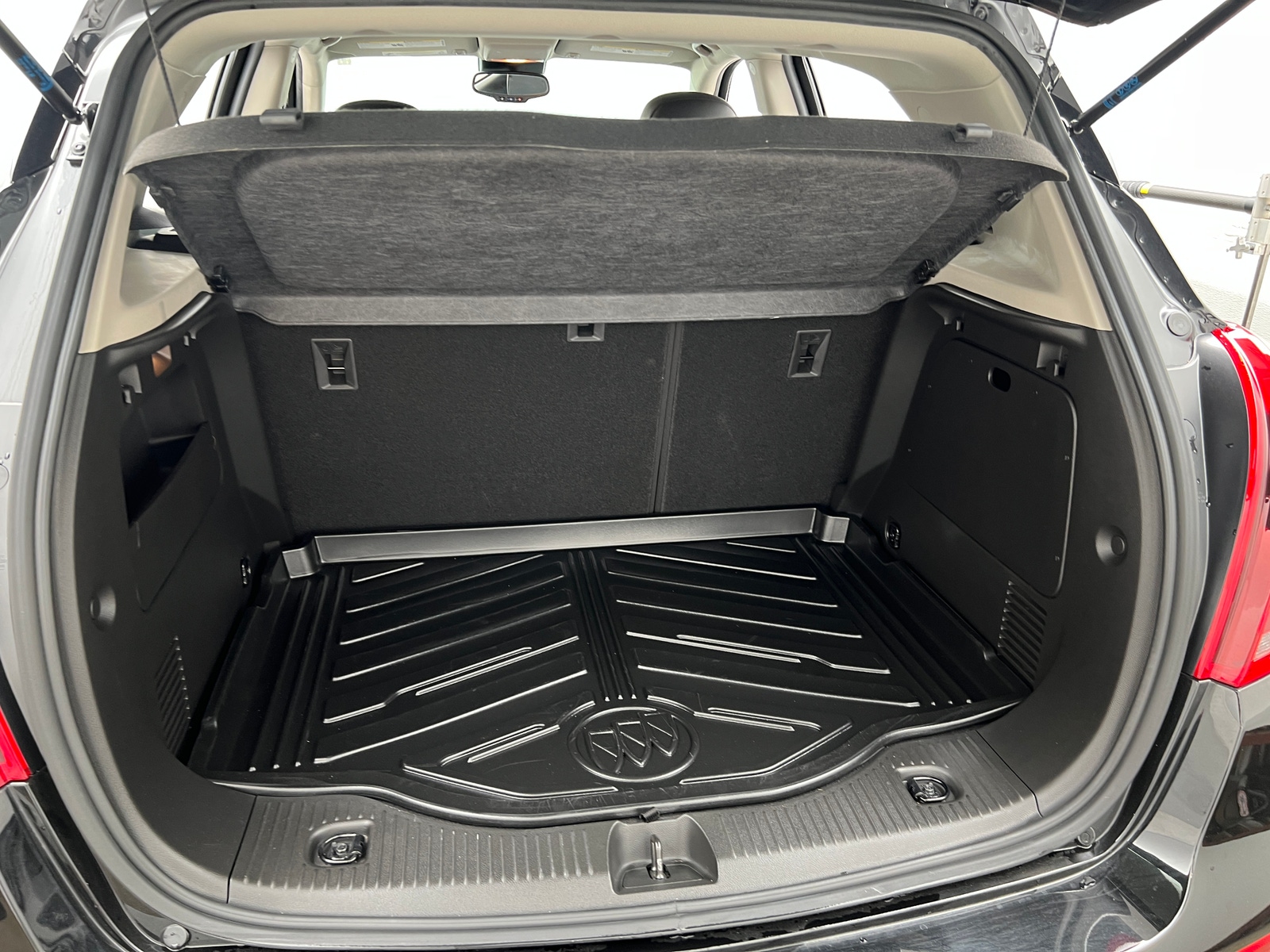 Thumbnail: 2018 Buick Encore - 7