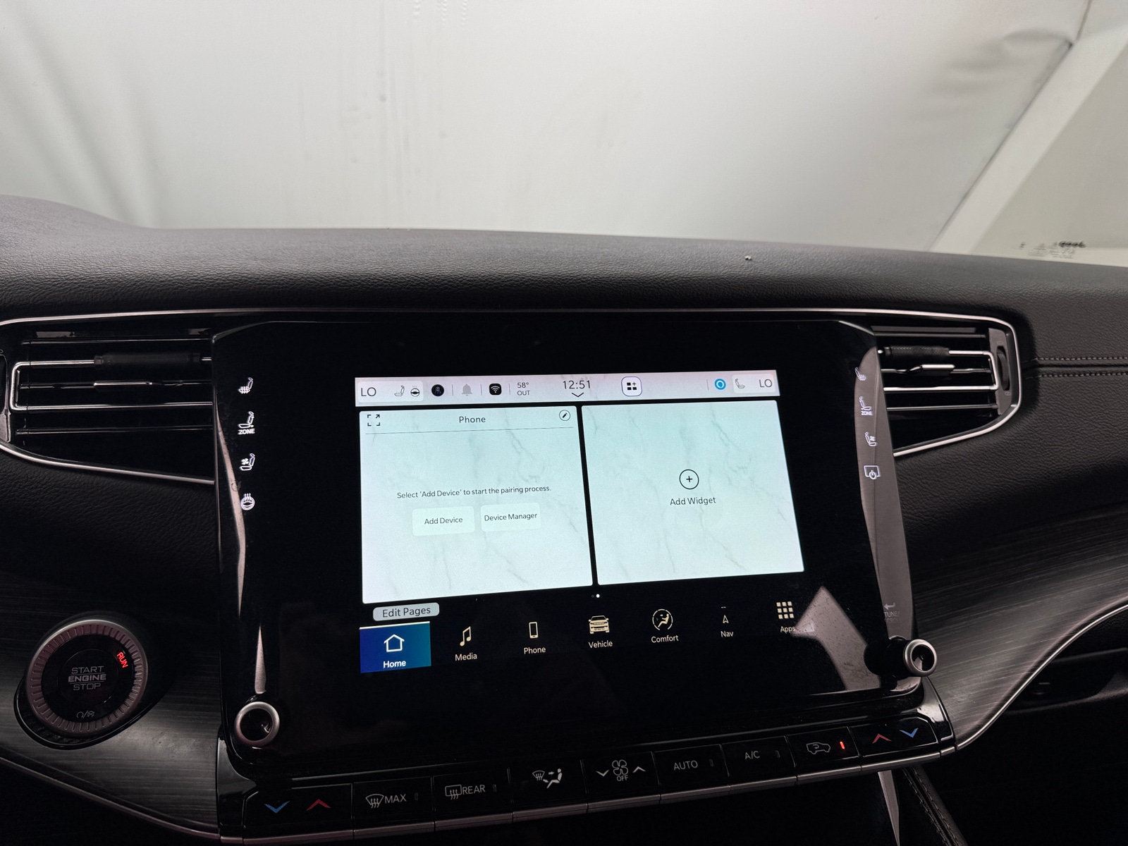 Thumbnail: 2024 Jeep Wagoneer - 3