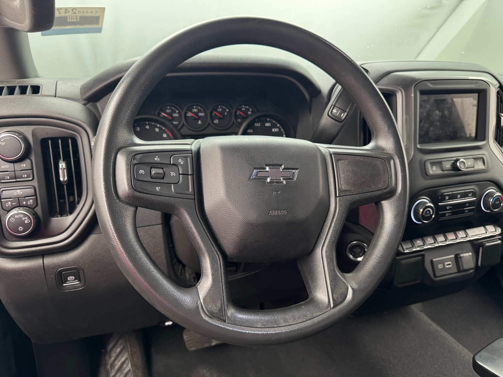 Thumbnail: 2024 Chevrolet Silverado 1500 - 5