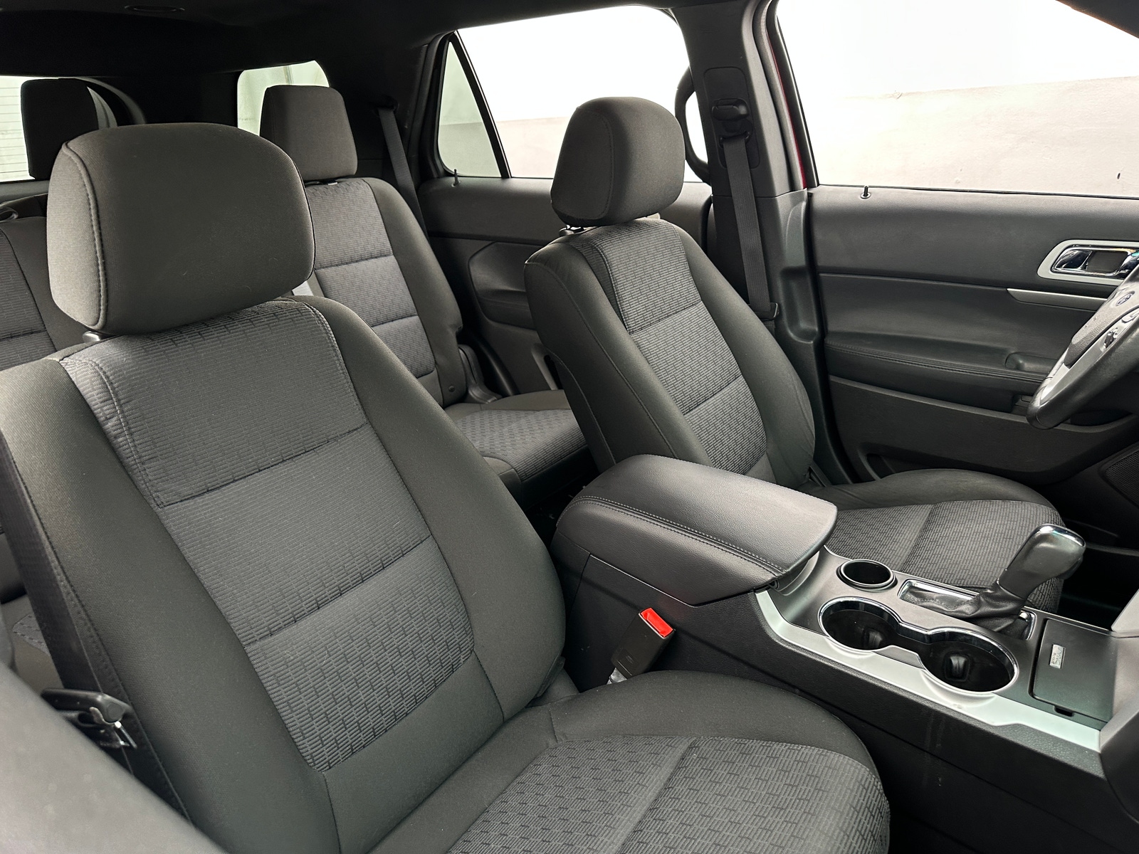 Thumbnail: 2015 Ford Explorer - 2