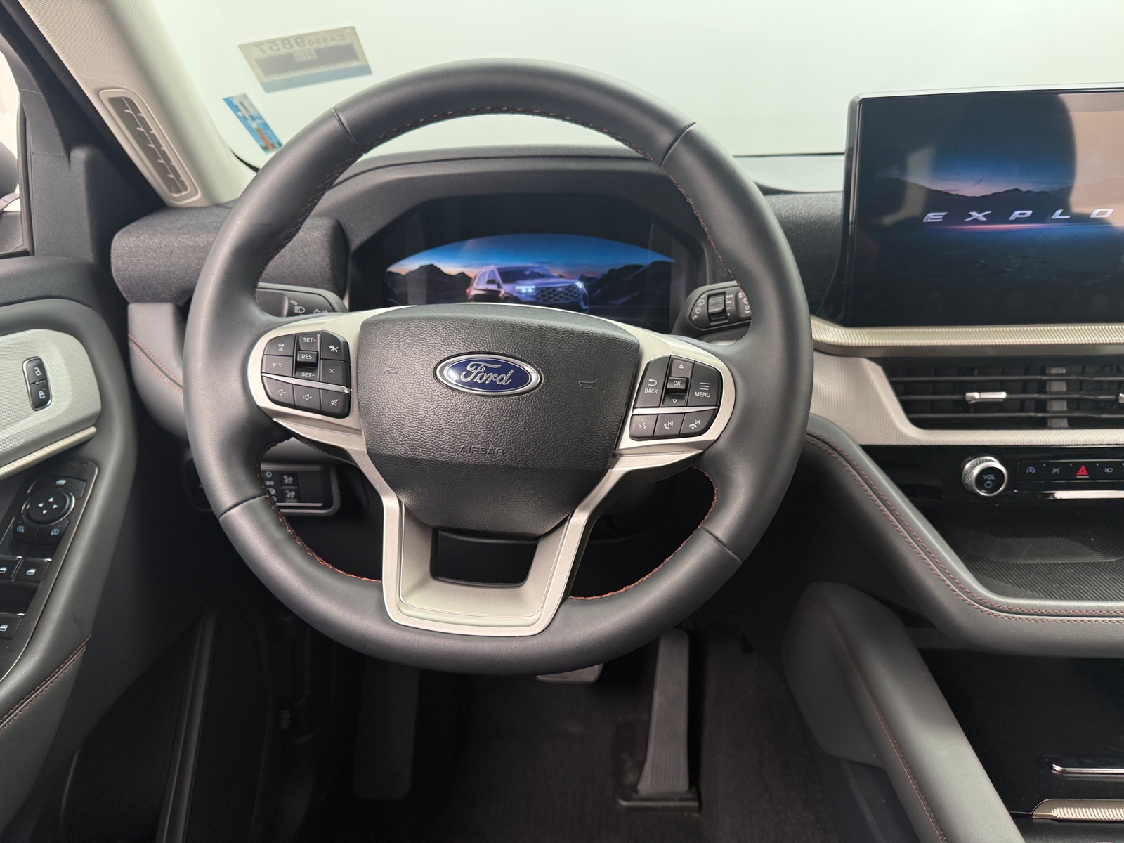 Thumbnail: 2025 Ford Explorer - 5