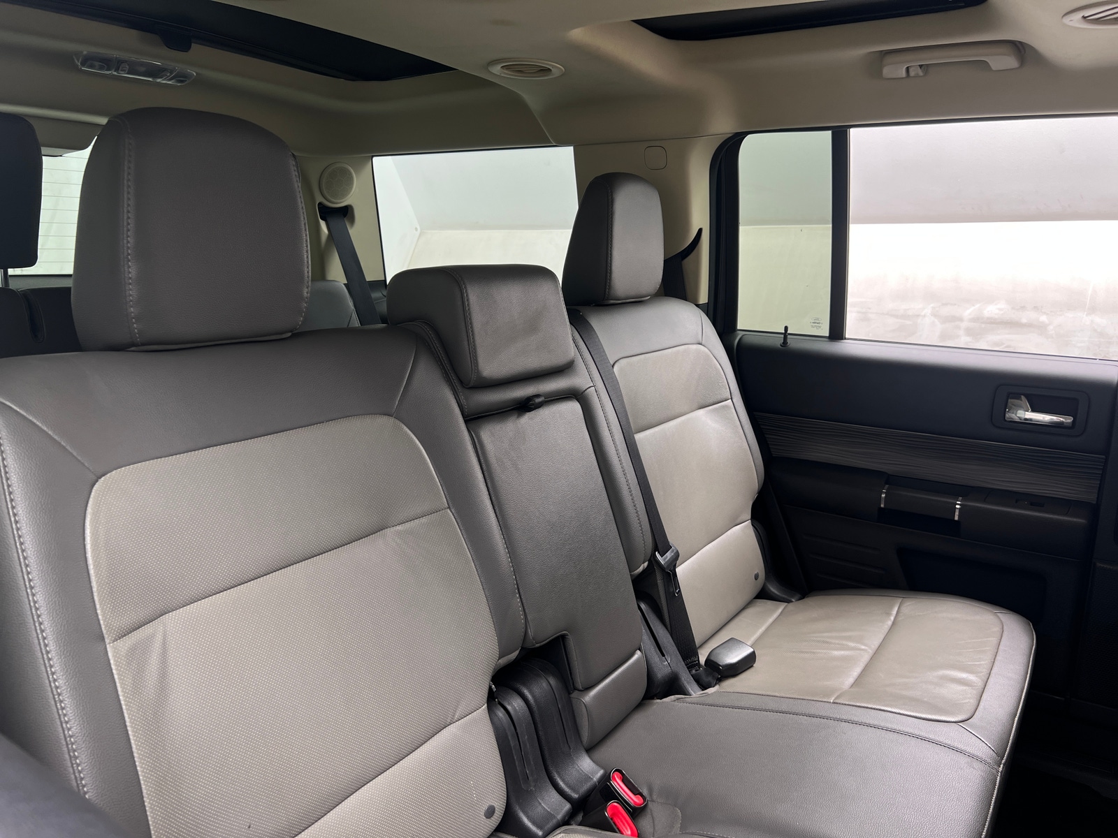 Thumbnail: 2016 Ford Flex - 5