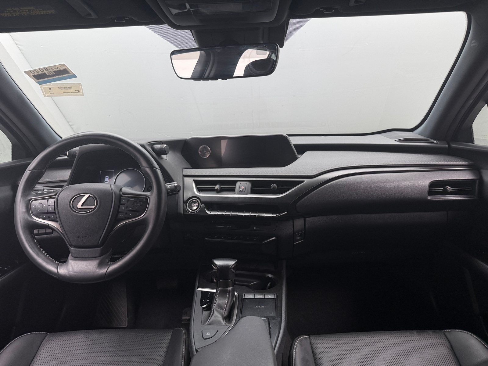 Thumbnail: 2020 Lexus UX - 2