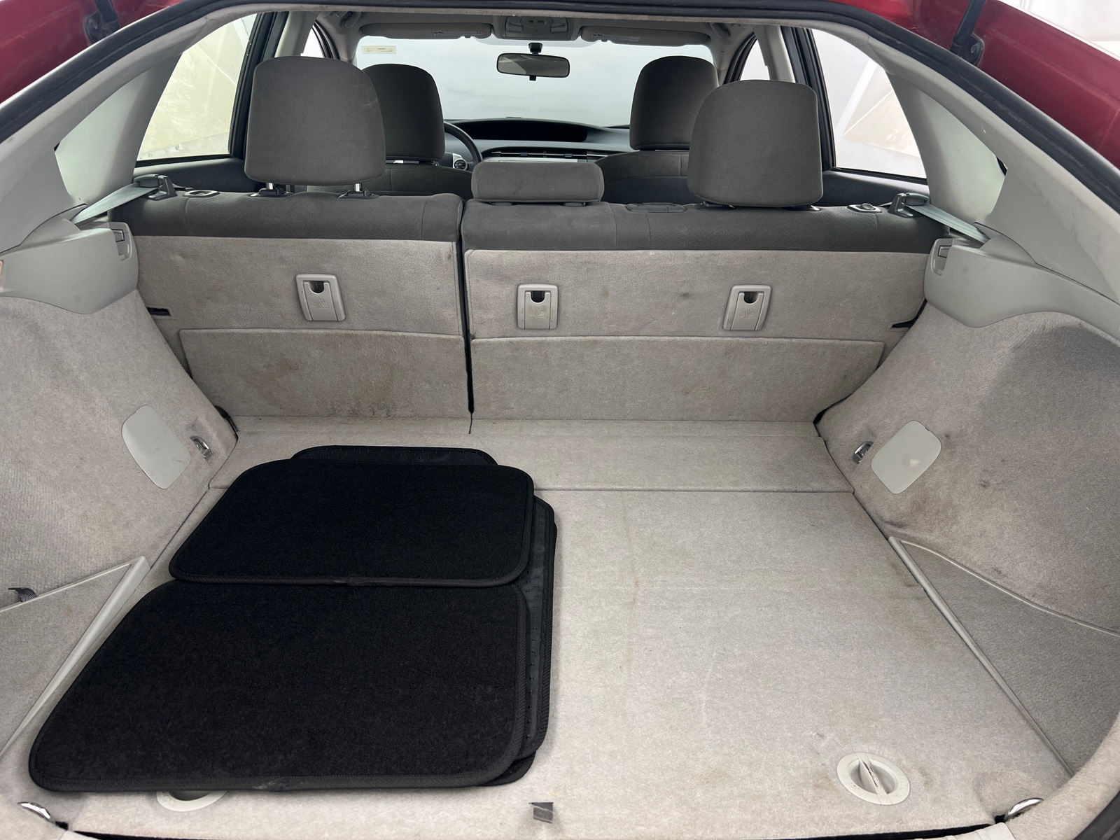 Thumbnail: 2014 Toyota Prius - 6