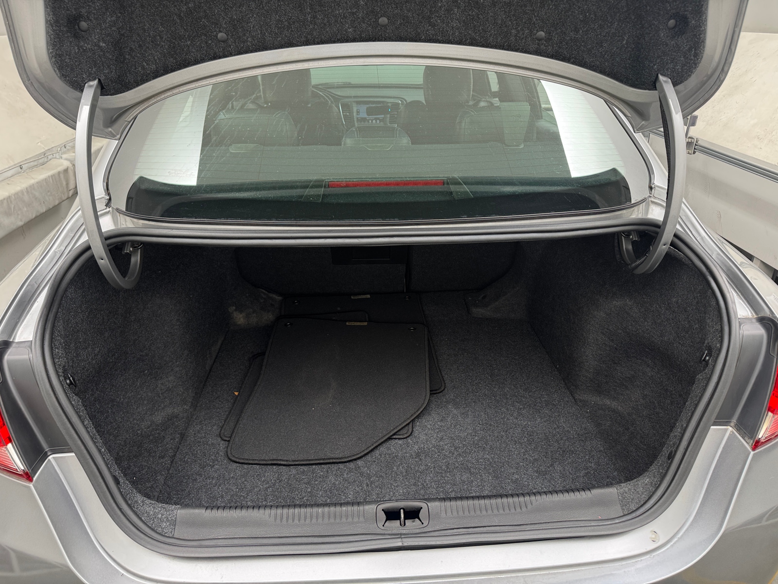 Thumbnail: 2015 Chrysler 200 - 7