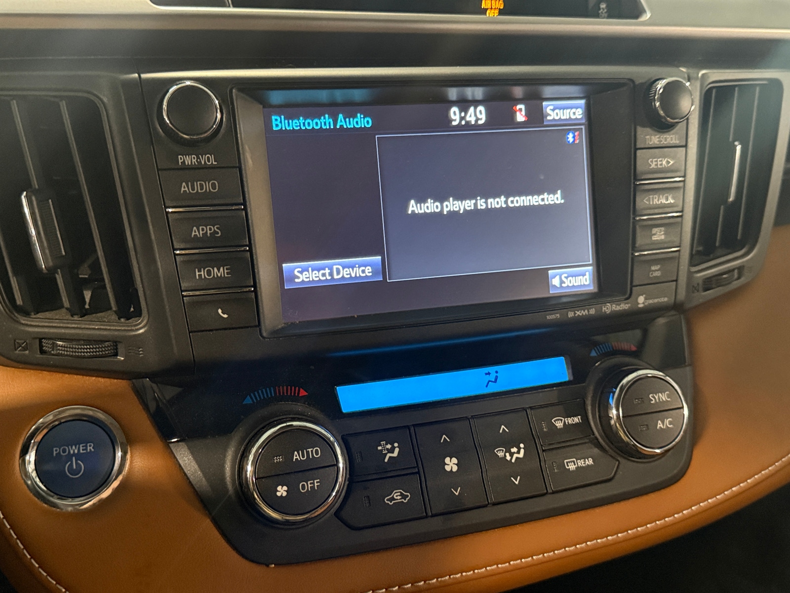 Thumbnail: 2016 Toyota RAV4 - 3