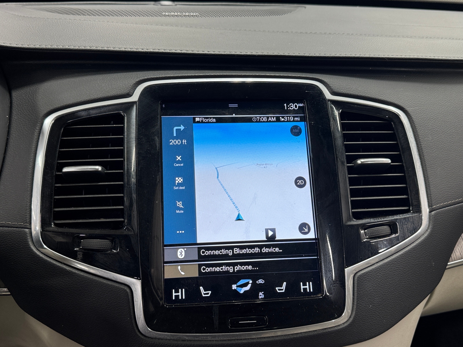 Thumbnail: 2022 Volvo XC90 - 3