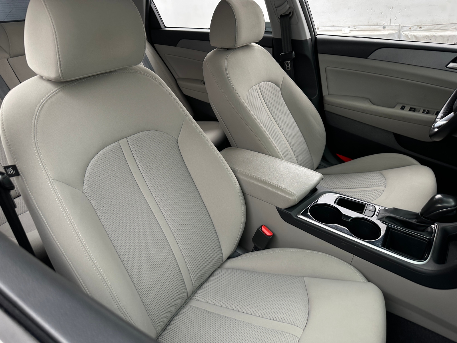 Thumbnail: 2019 Hyundai Sonata - 2