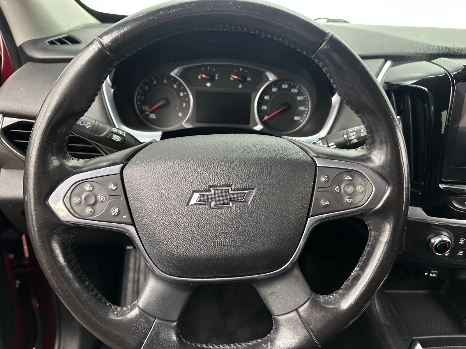 Thumbnail: 2020 Chevrolet Traverse - 4