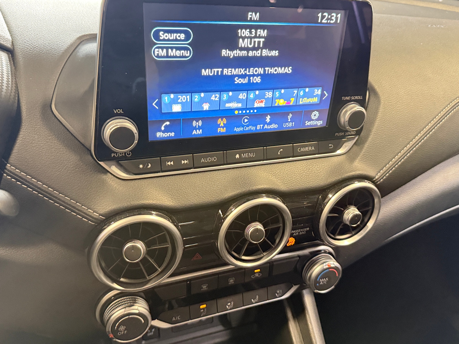 Thumbnail: 2025 Nissan Sentra - 4