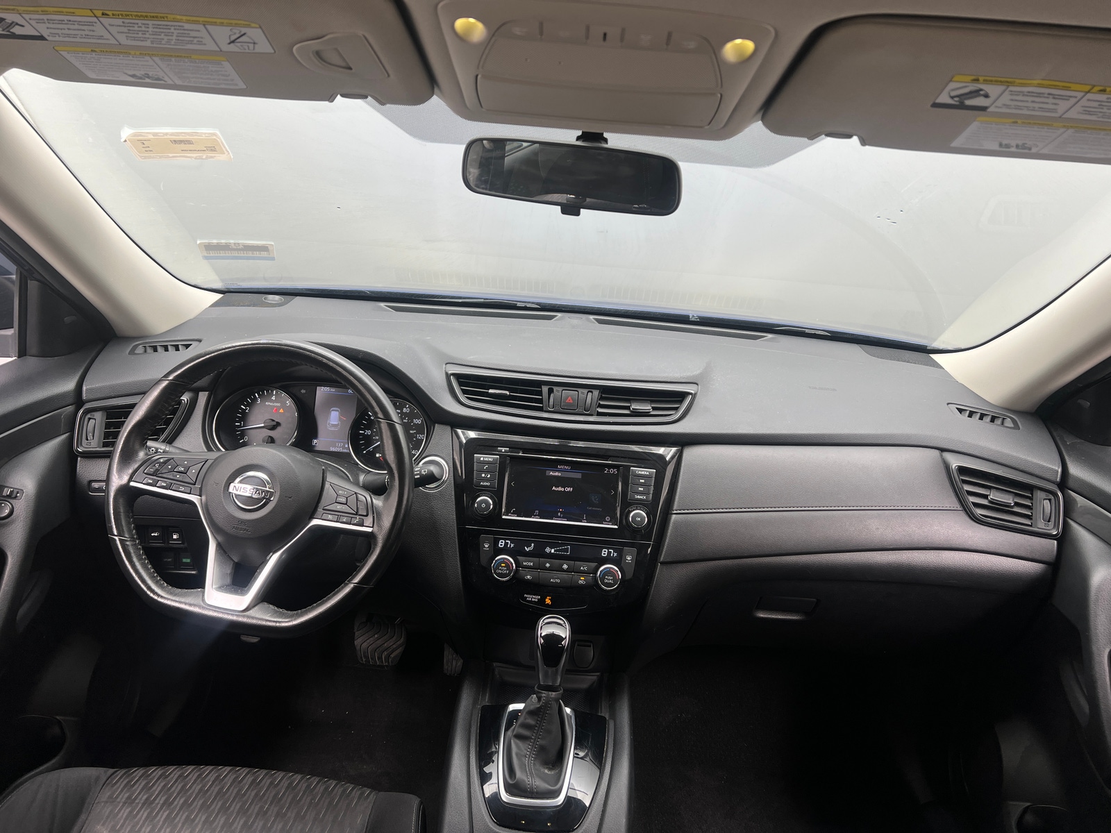 Thumbnail: 2018 Nissan Rogue - 3