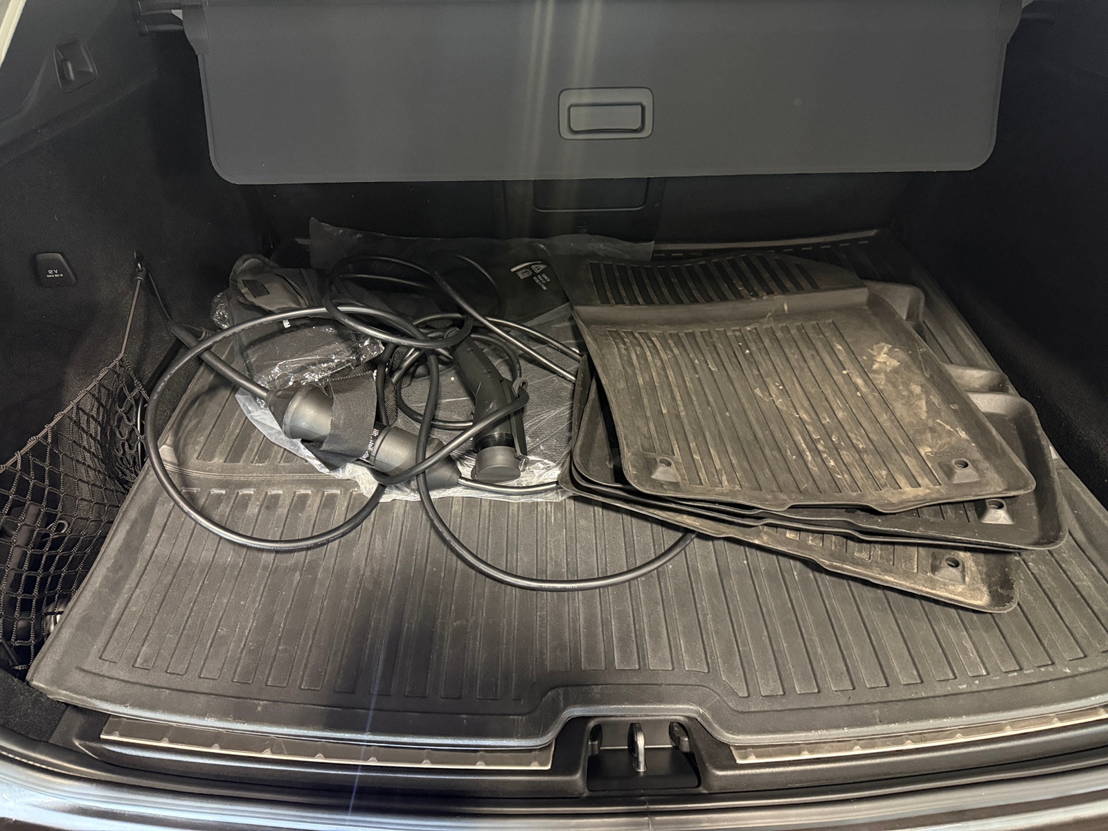 Thumbnail: 2022 Volvo XC60 - 7