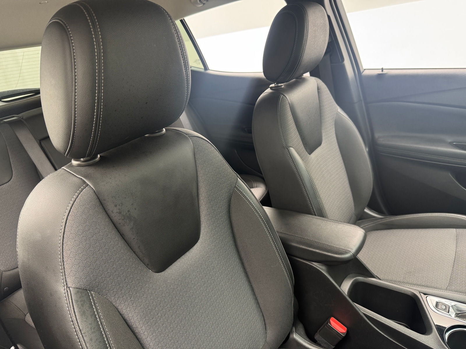 Thumbnail: 2021 Buick Encore GX - 2