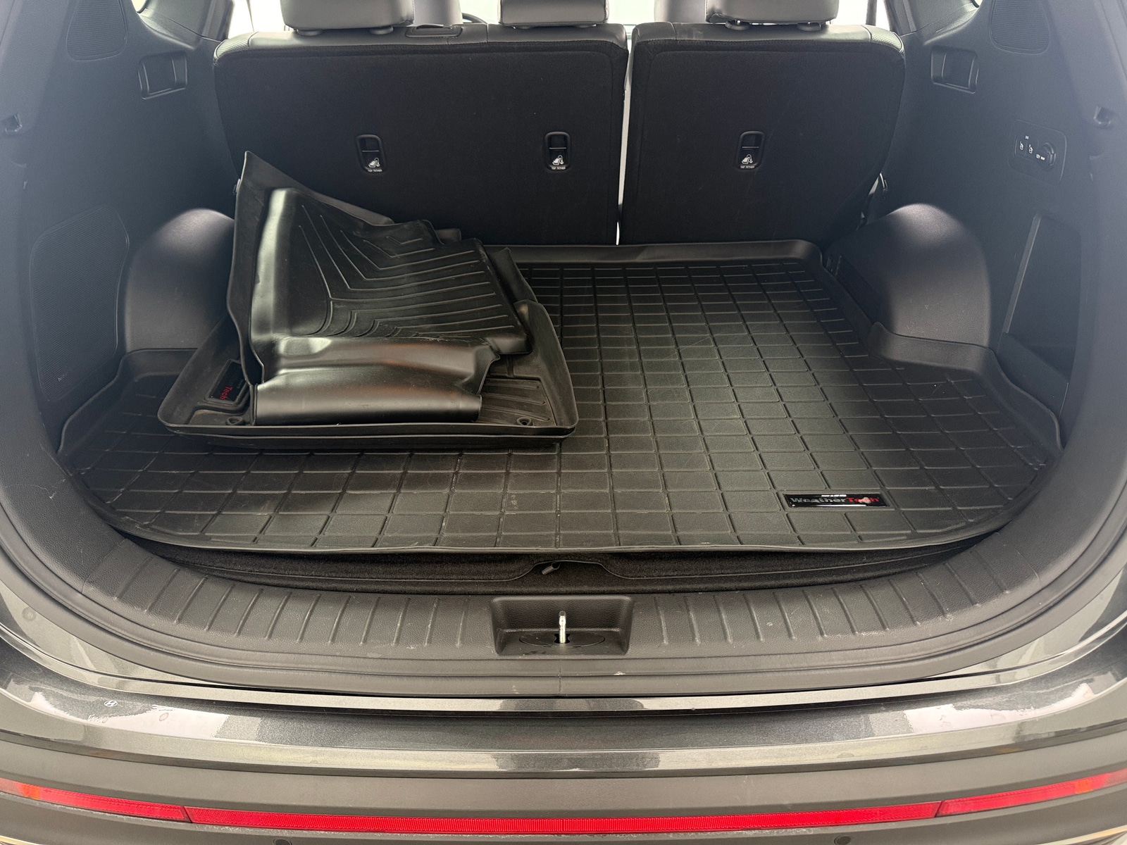 Thumbnail: 2023 Hyundai Santa Fe - 6