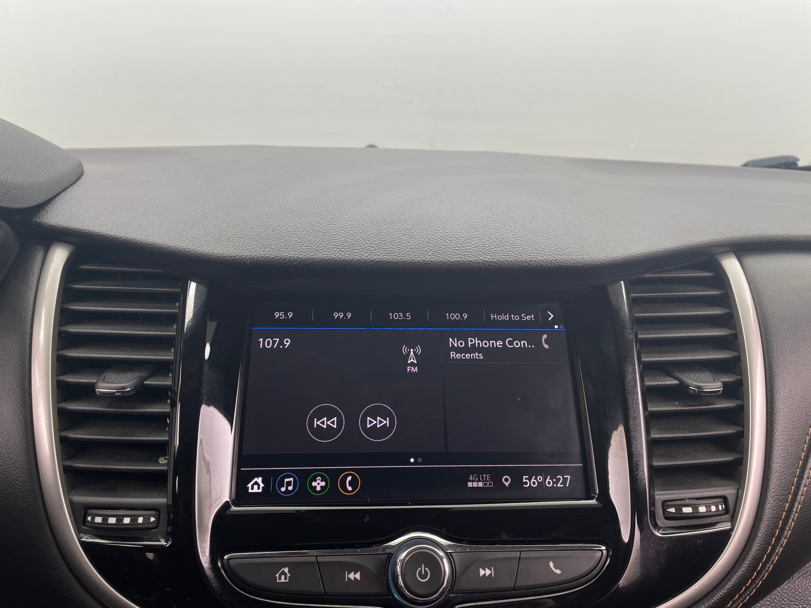 Thumbnail: 2020 Chevrolet Trax - 4