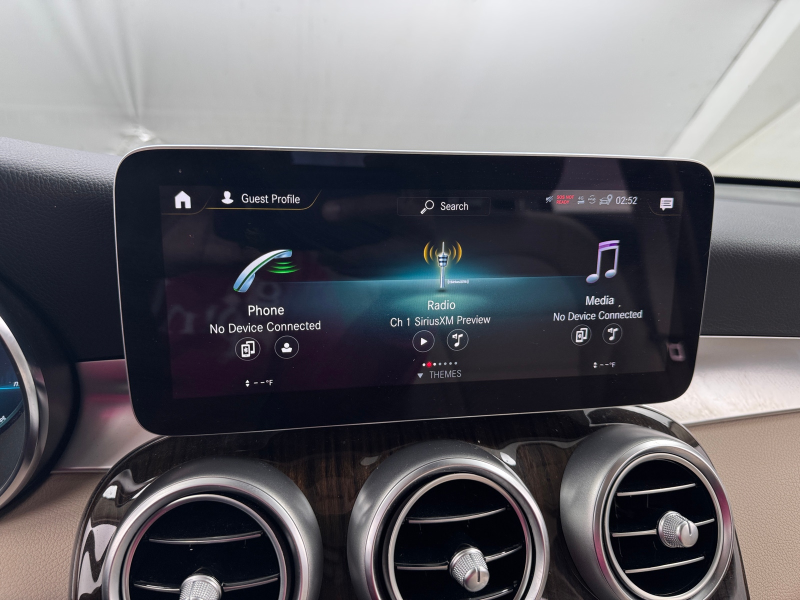 Thumbnail: 2022 Mercedes-Benz GLC - 3