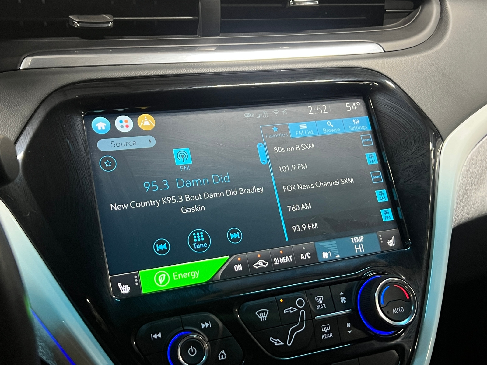 Thumbnail: 2020 Chevrolet Bolt EV - 3