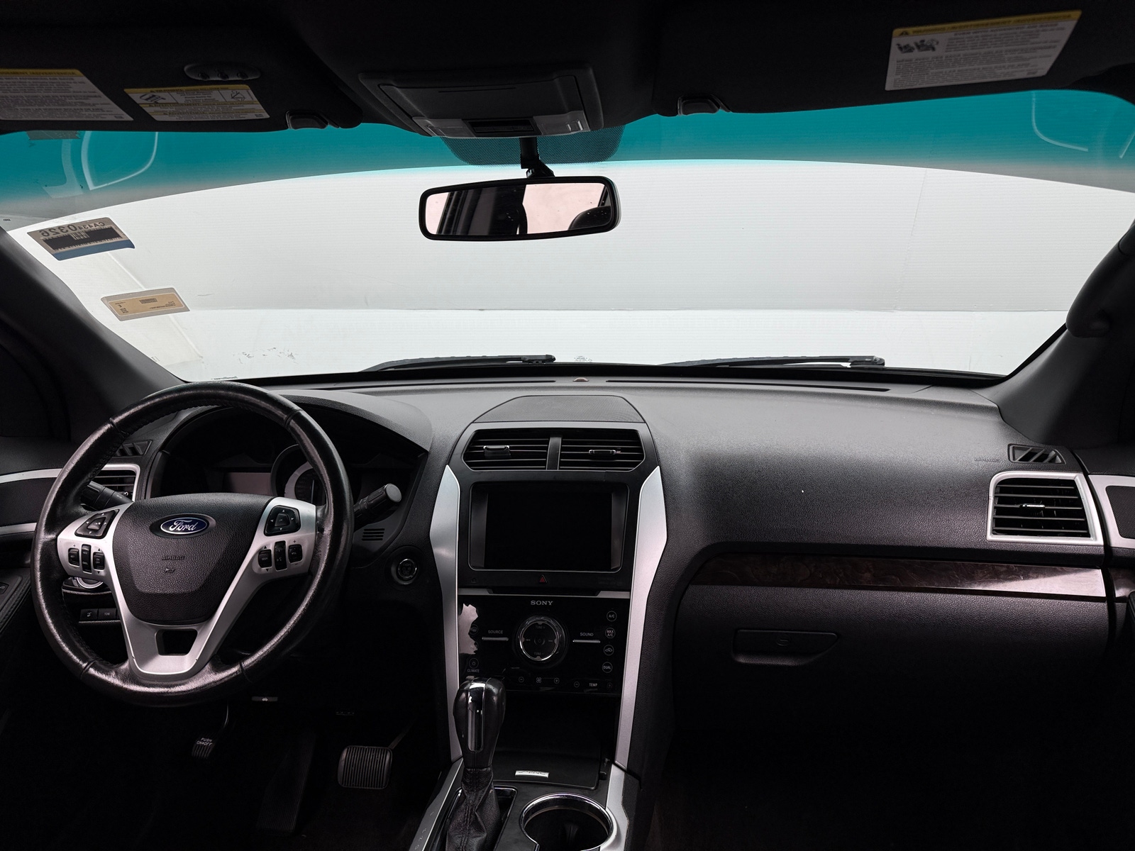 Thumbnail: 2015 Ford Explorer - 2