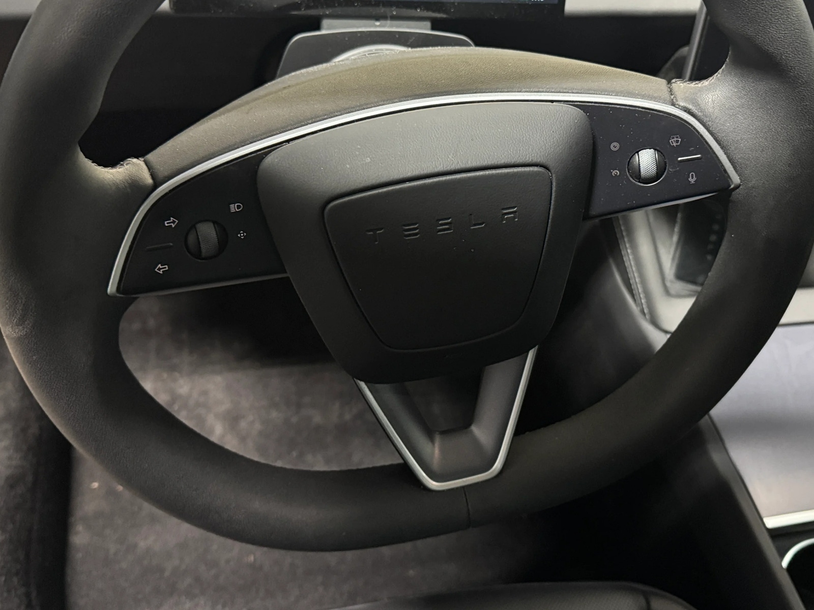 Thumbnail: 2025 Tesla Model 3 - 4