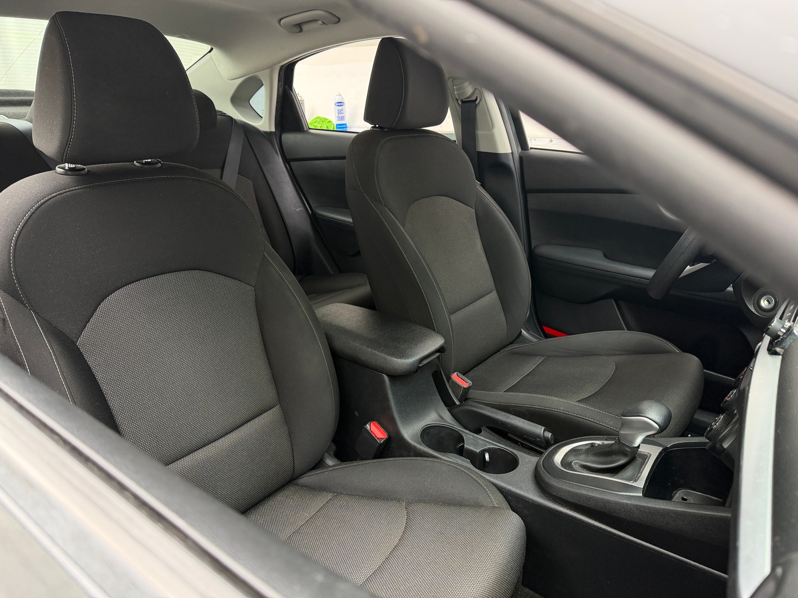 Thumbnail: 2022 Kia Forte - 2