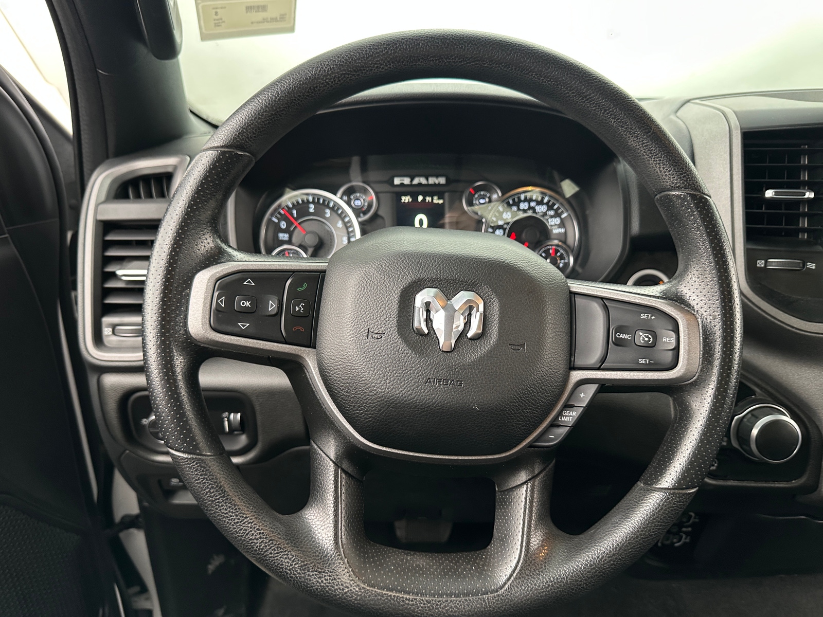 Thumbnail: 2023 RAM 1500 - 5