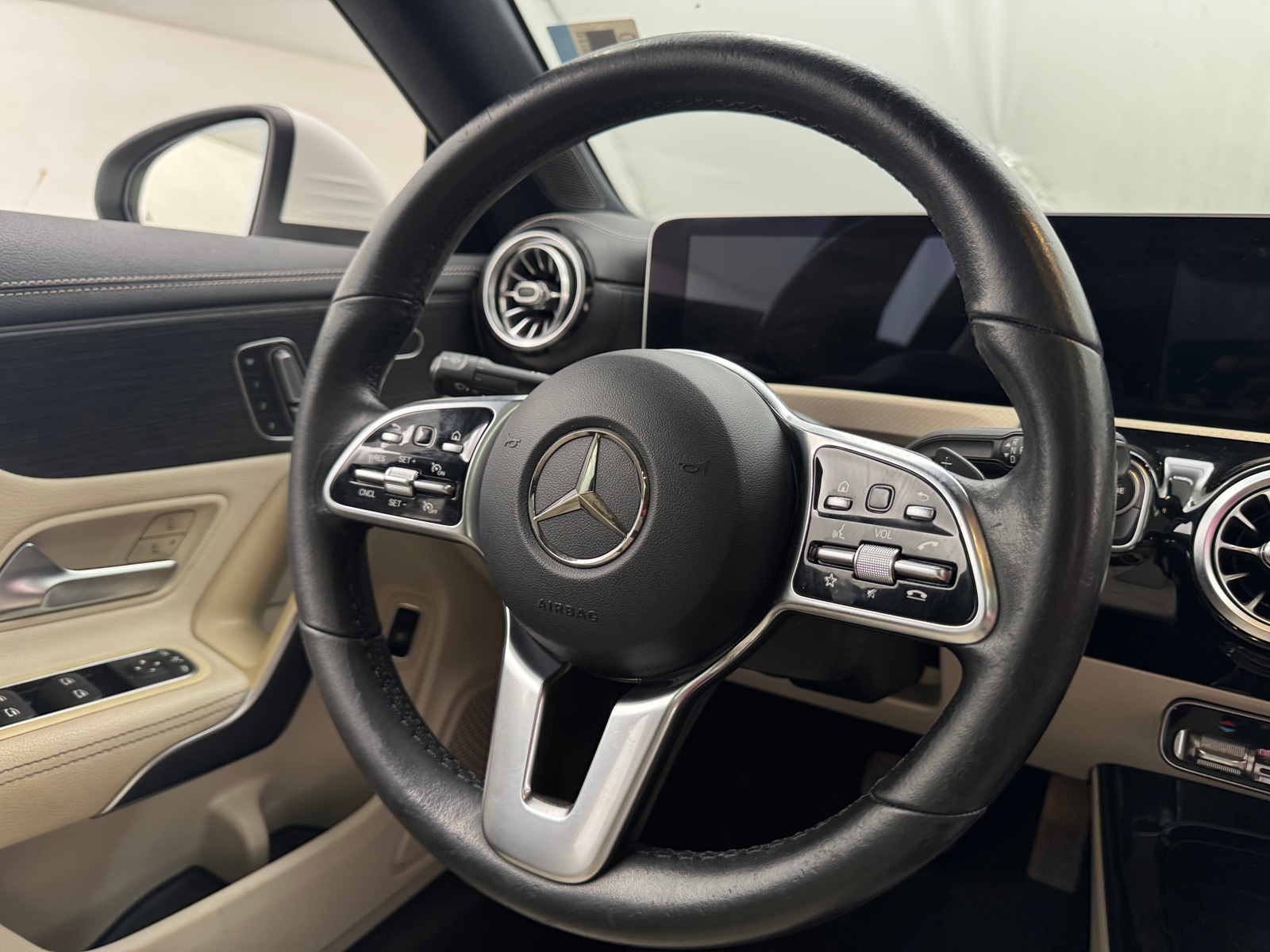 Thumbnail: 2020 Mercedes-Benz CLA - 4