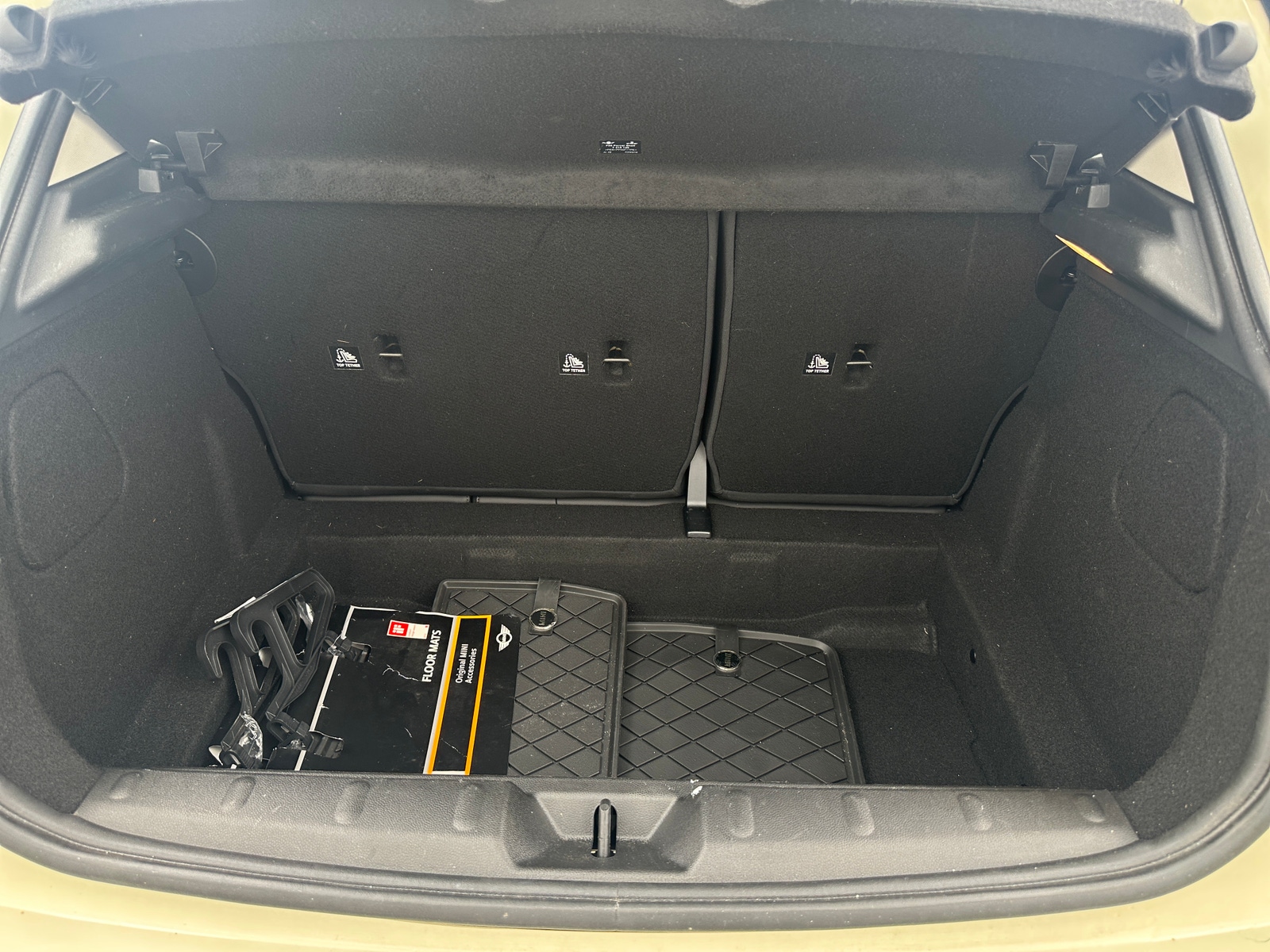 Thumbnail: 2019 MINI Cooper Hardtop - 6