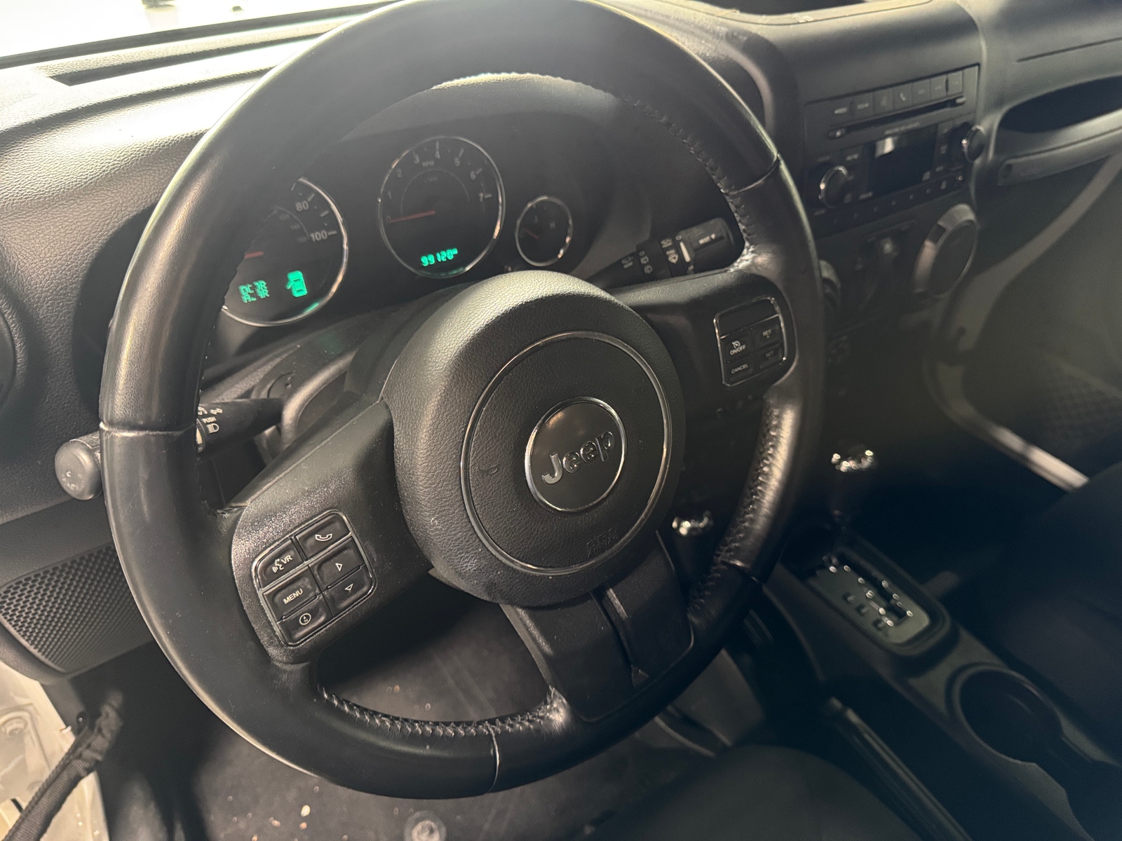 Thumbnail: 2017 Jeep Wrangler - 5