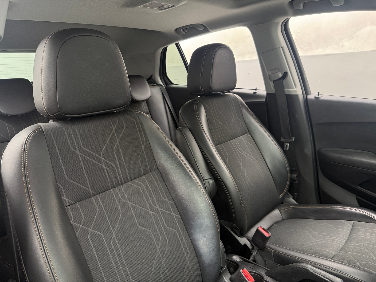 Thumbnail: 2019 Chevrolet Trax - 2