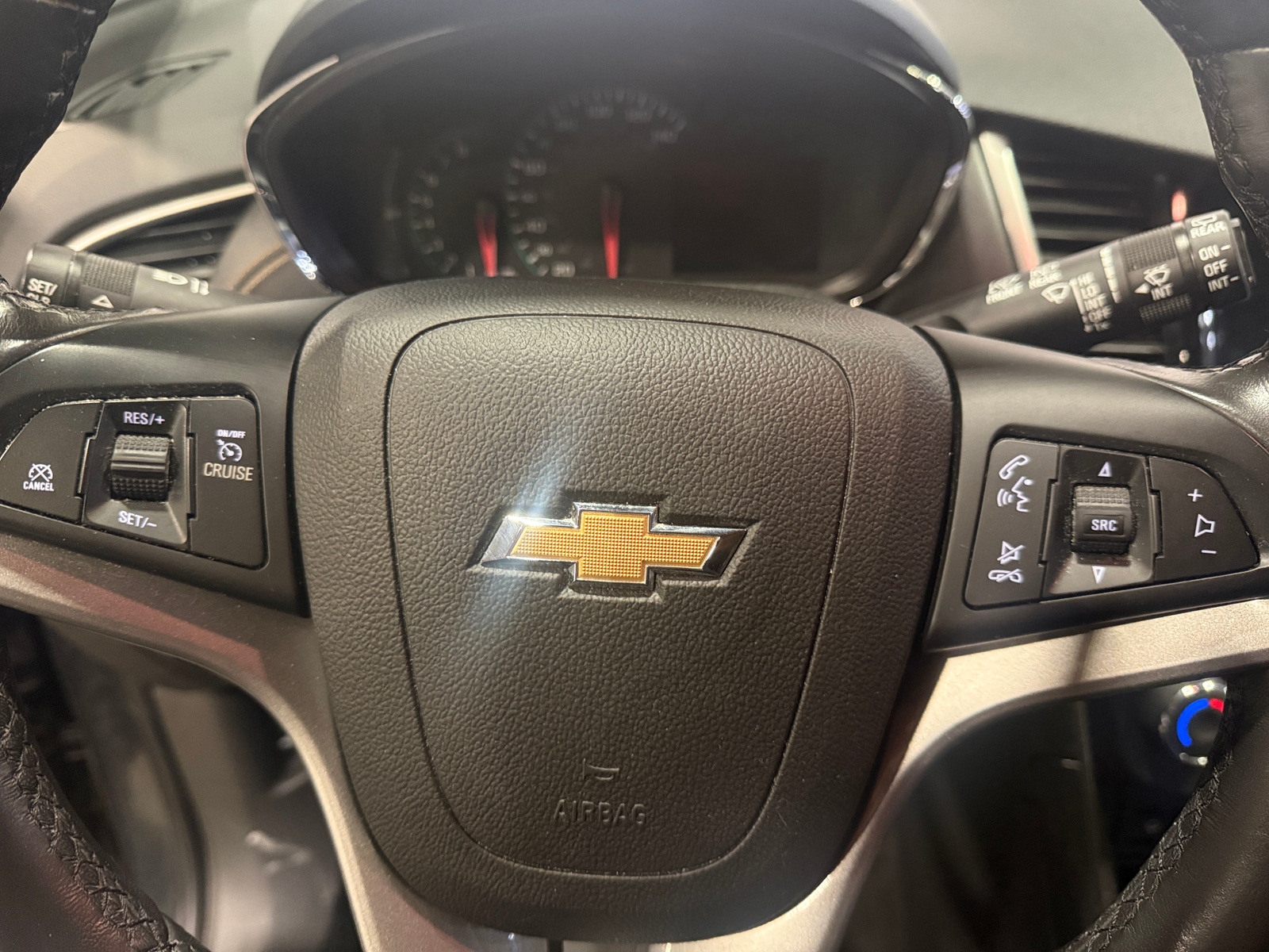 Thumbnail: 2019 Chevrolet Trax - 5