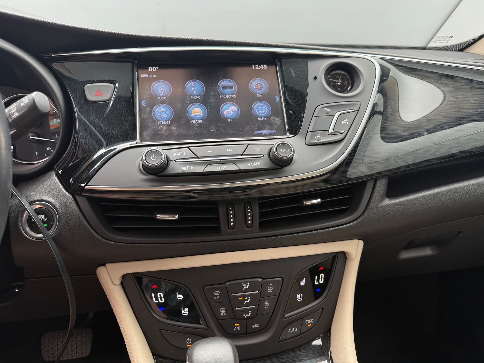 Thumbnail: 2018 Buick Envision - 3