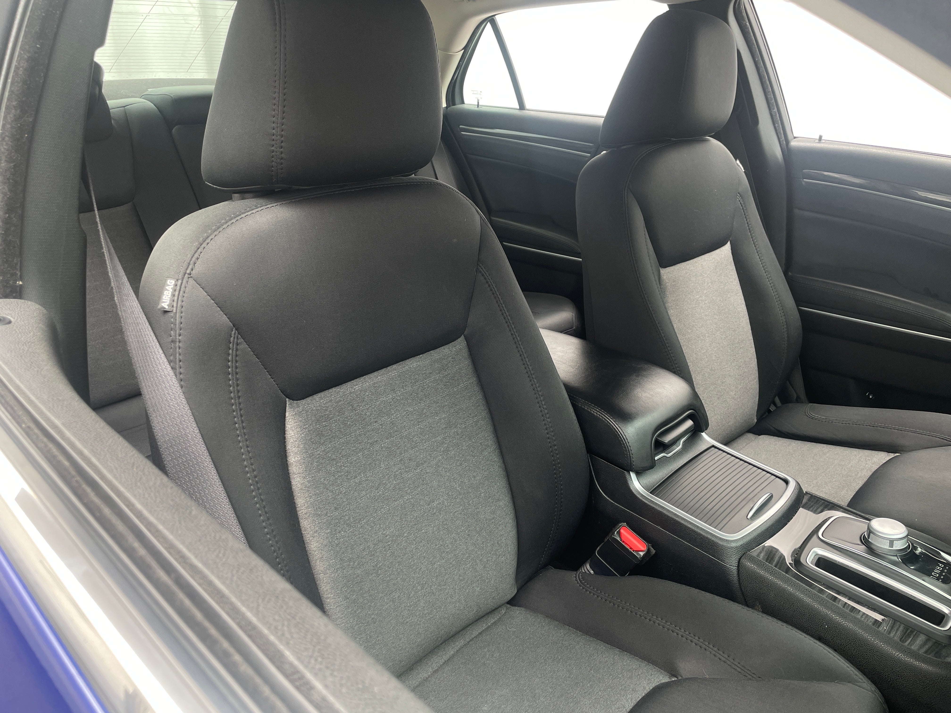 2021 Chrysler 300