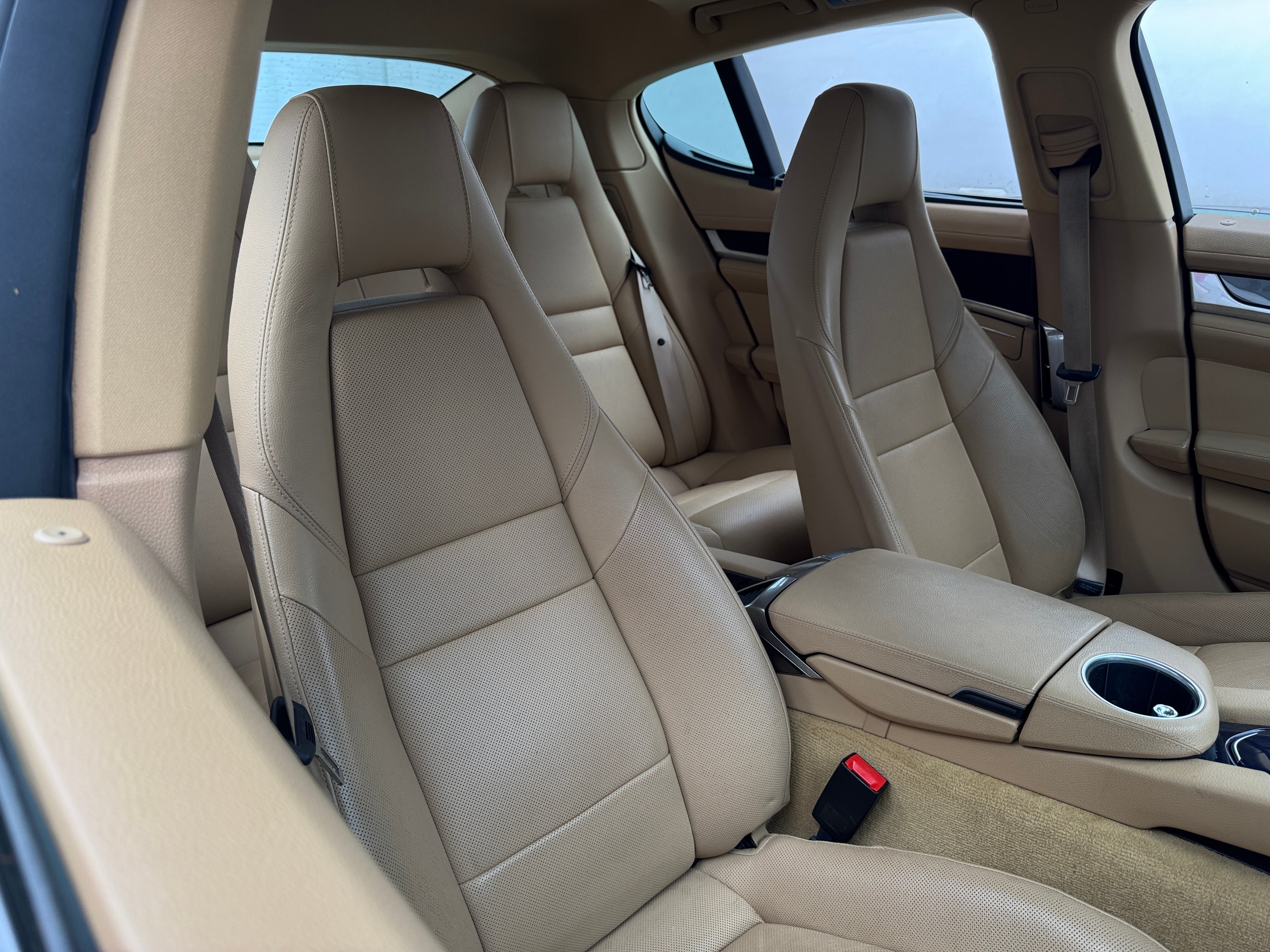 2012 Porsche Panamera