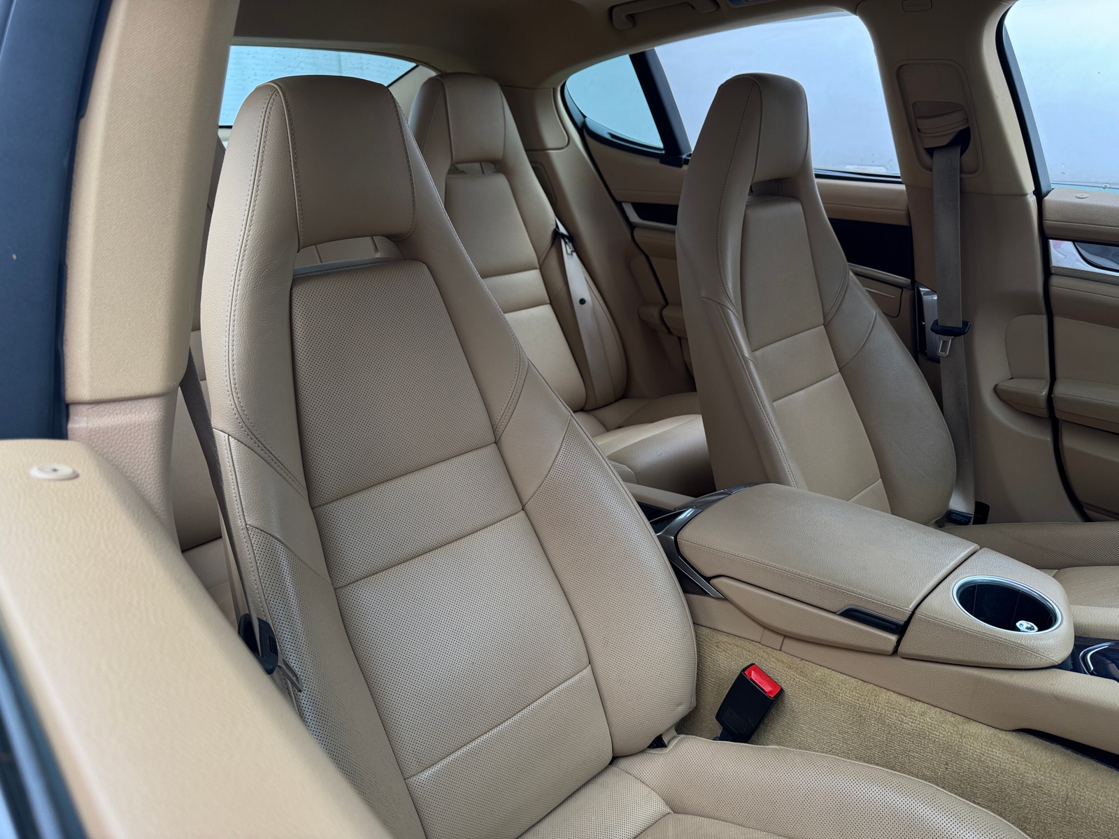 Thumbnail: 2012 Porsche Panamera - 2