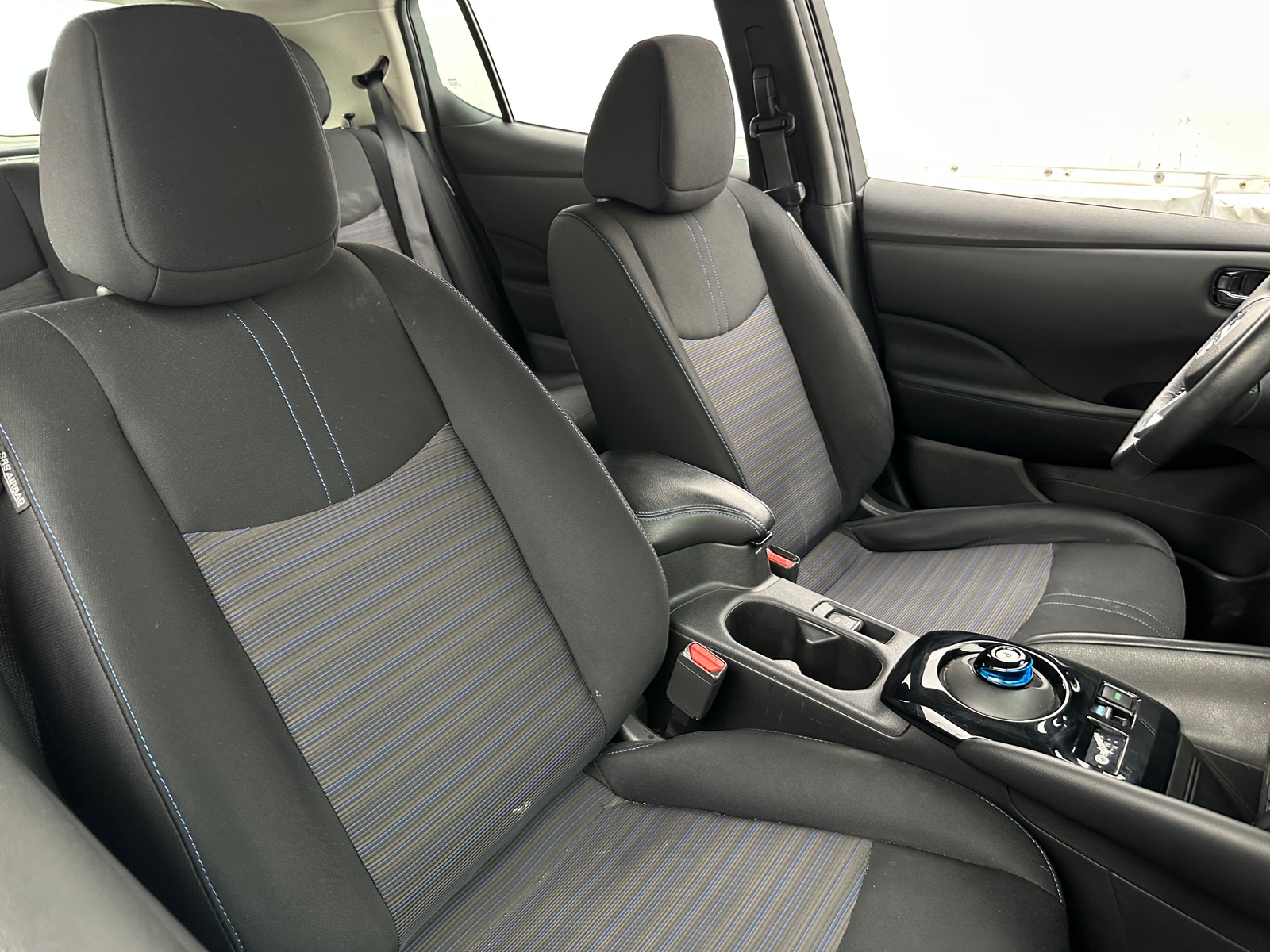 Thumbnail: 2021 Nissan Leaf - 2