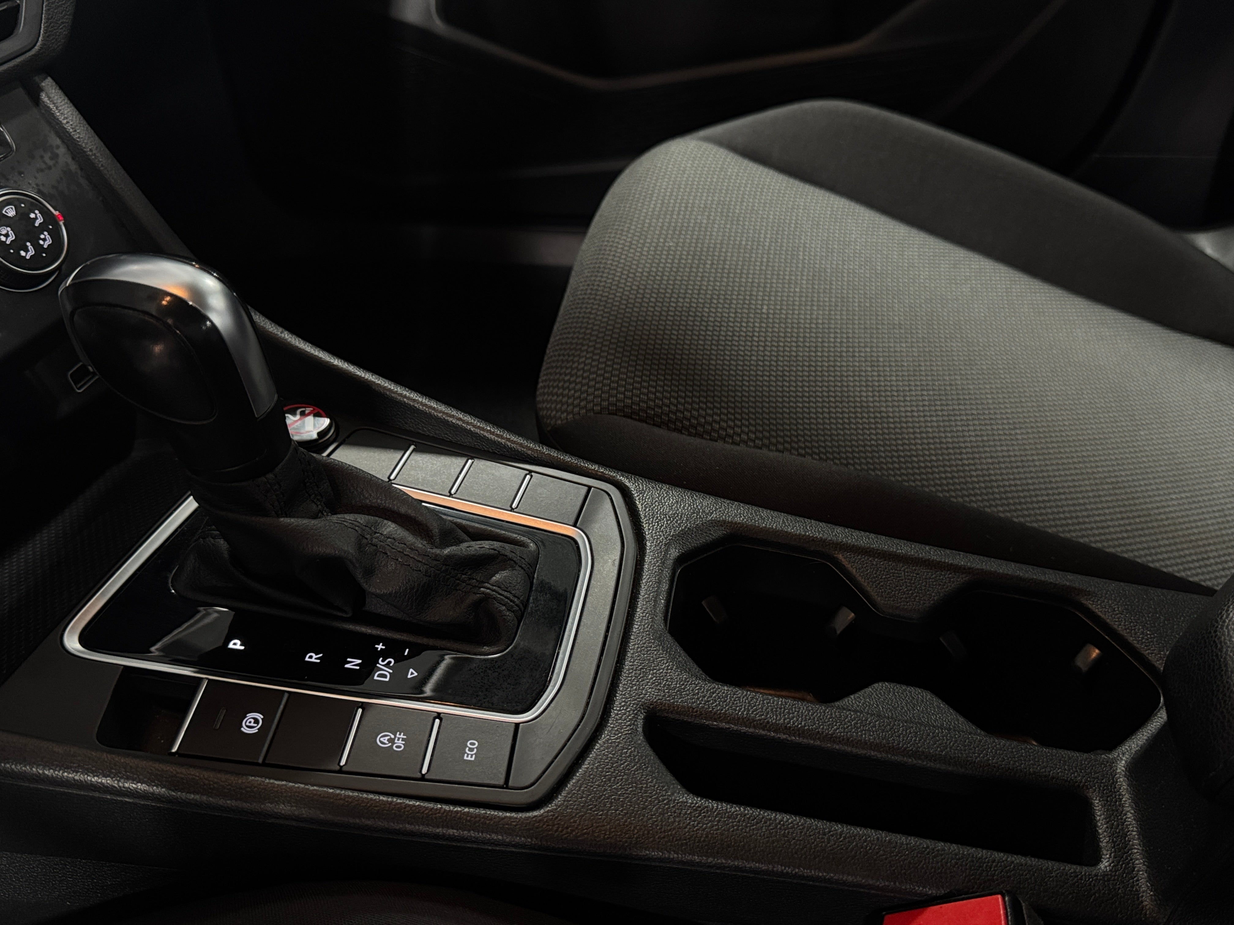 2019 Volkswagen Jetta - Image 1