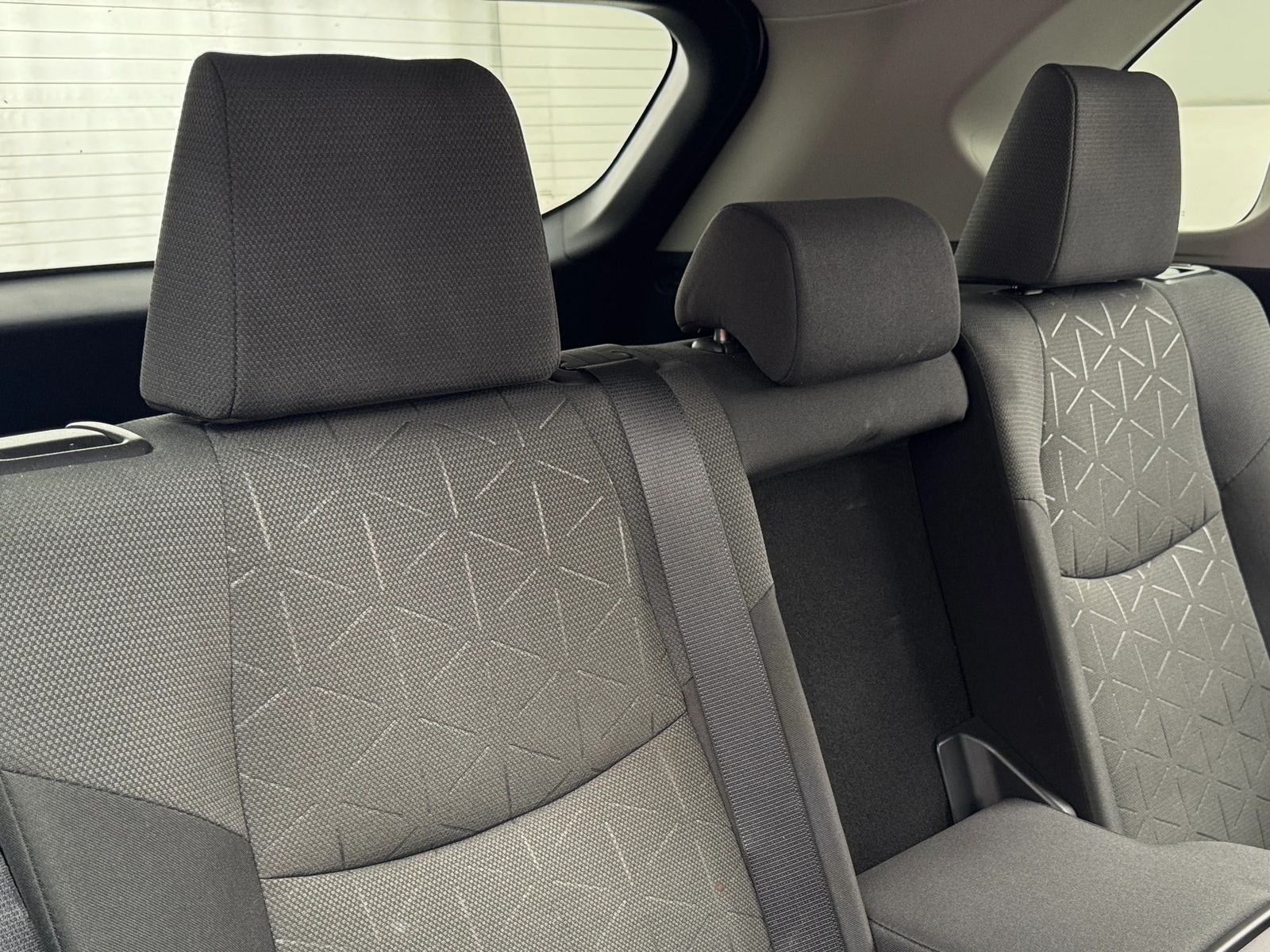 Thumbnail: 2021 Toyota RAV4 - 6