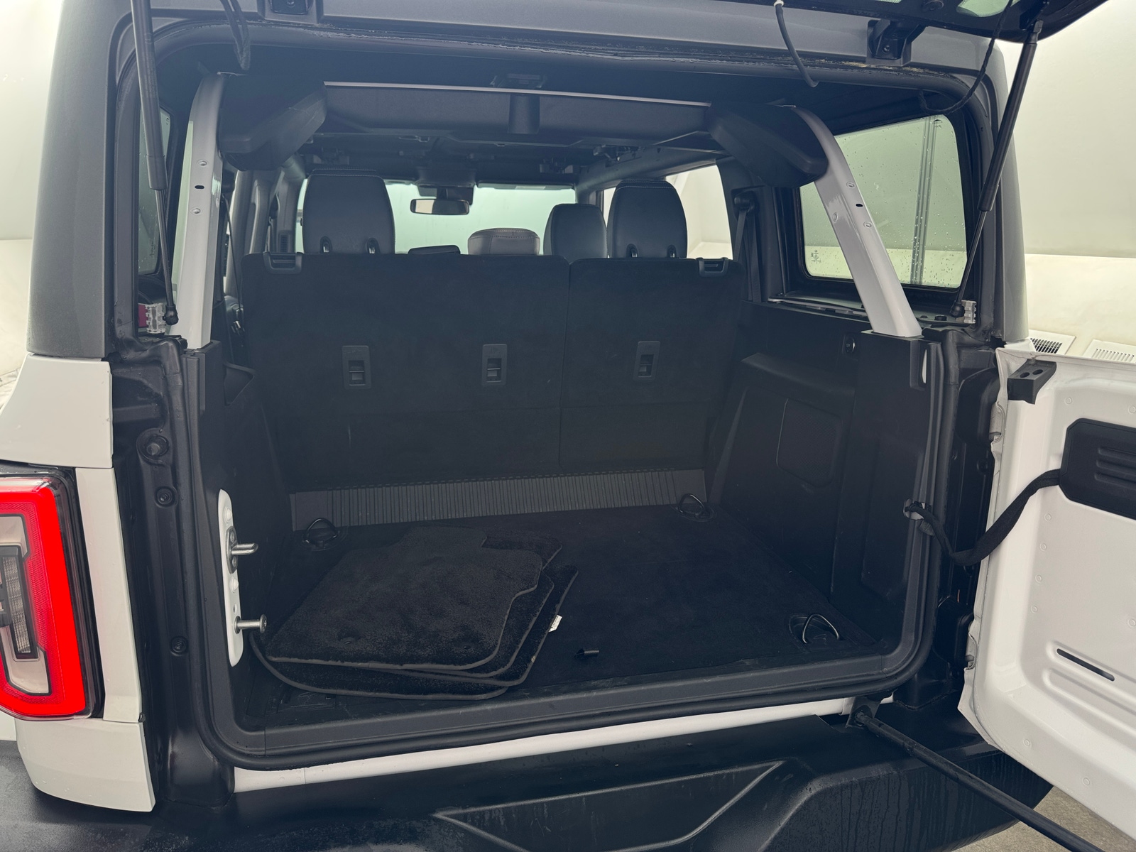 Thumbnail: 2022 Ford Bronco - 6