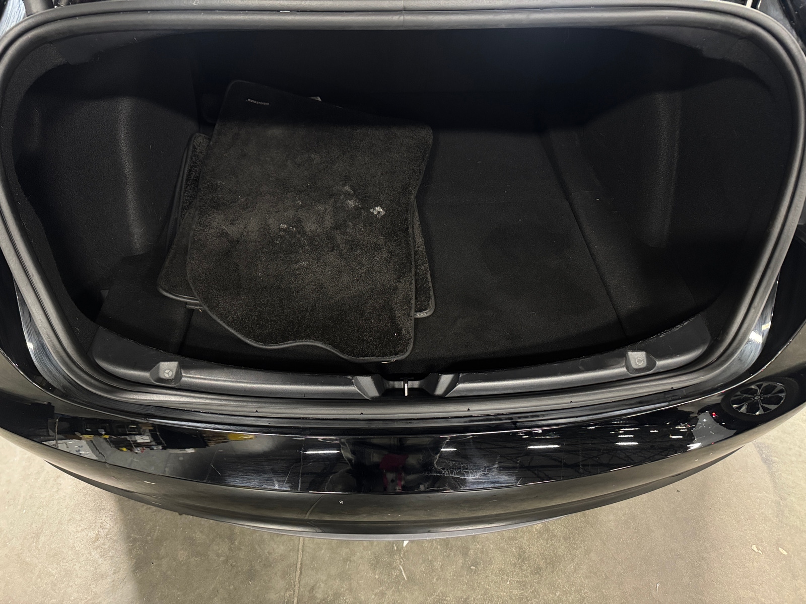 Thumbnail: 2023 Tesla Model 3 - 6