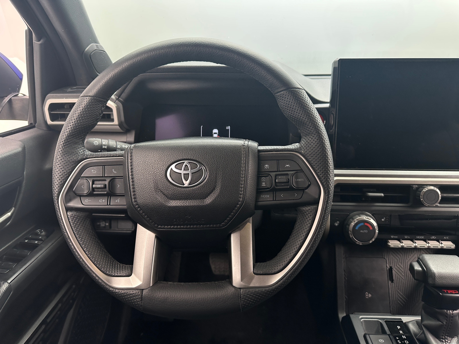 Thumbnail: 2024 Toyota Tacoma - 5