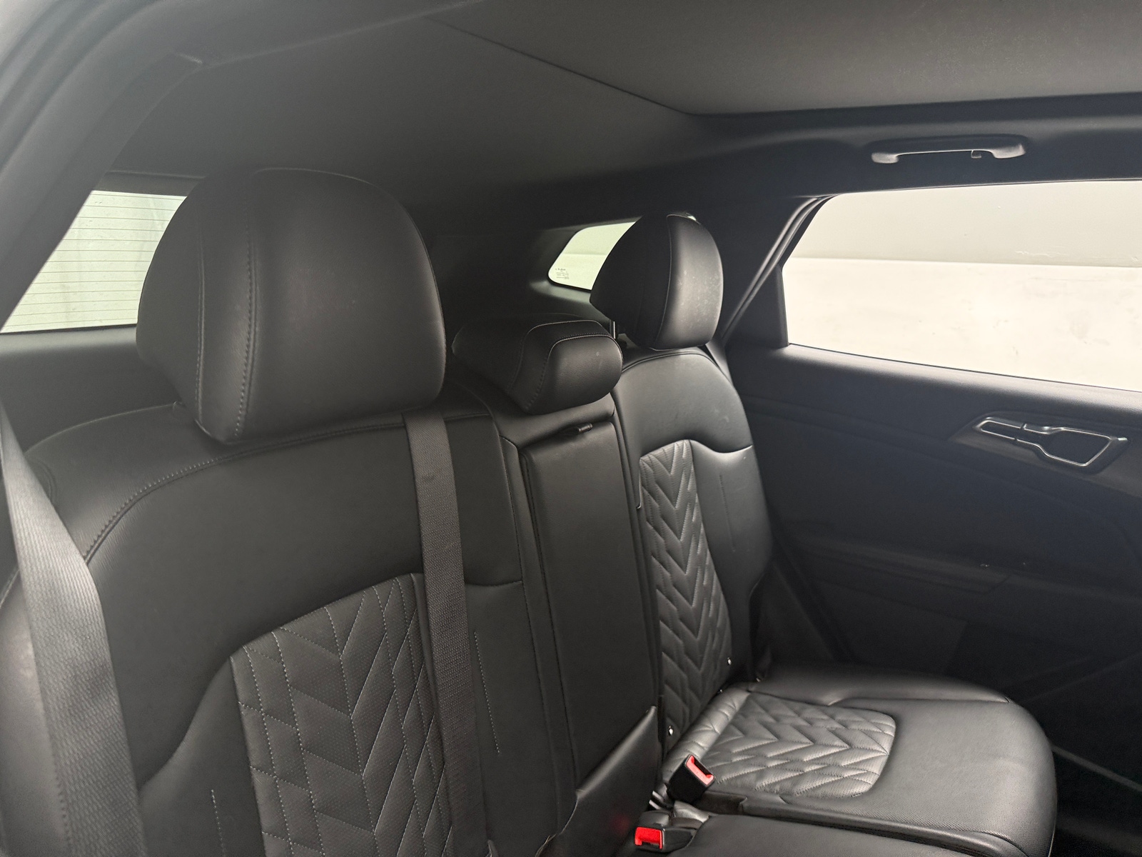 Thumbnail: 2023 Kia Sportage - 5