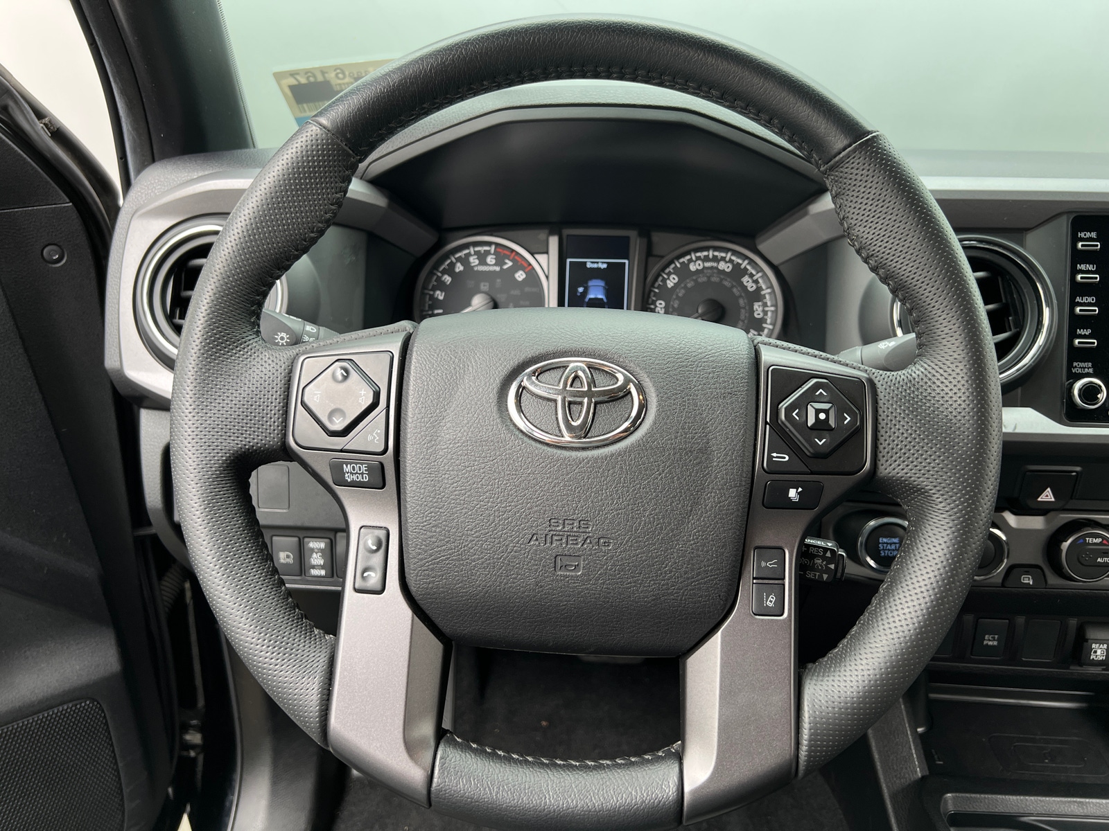 Thumbnail: 2022 Toyota Tacoma - 5