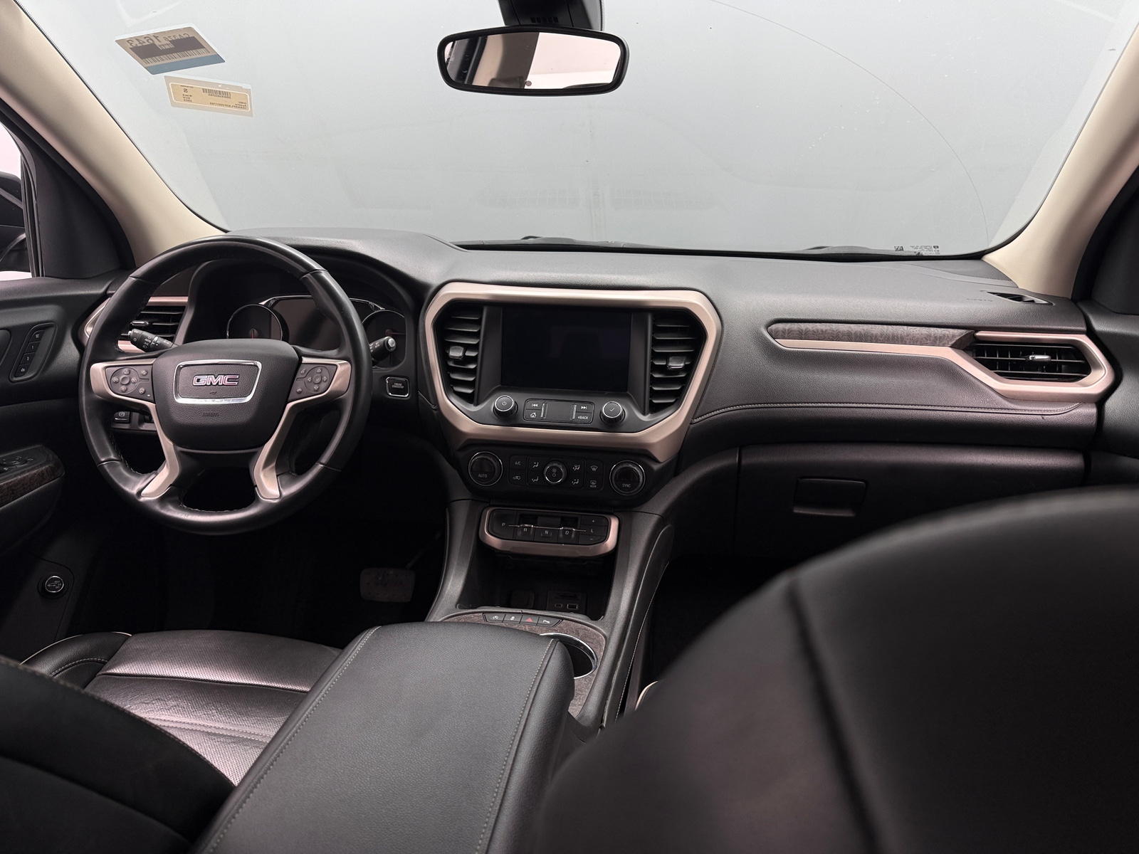 Thumbnail: 2023 GMC Acadia - 2